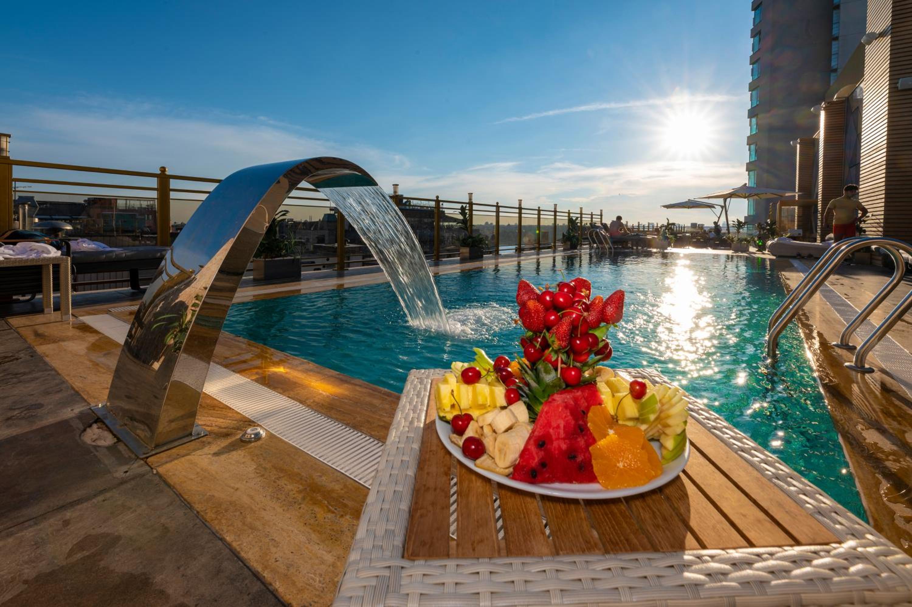 Ramada By Wyndham Istanbul Pera Taksim - Image 17