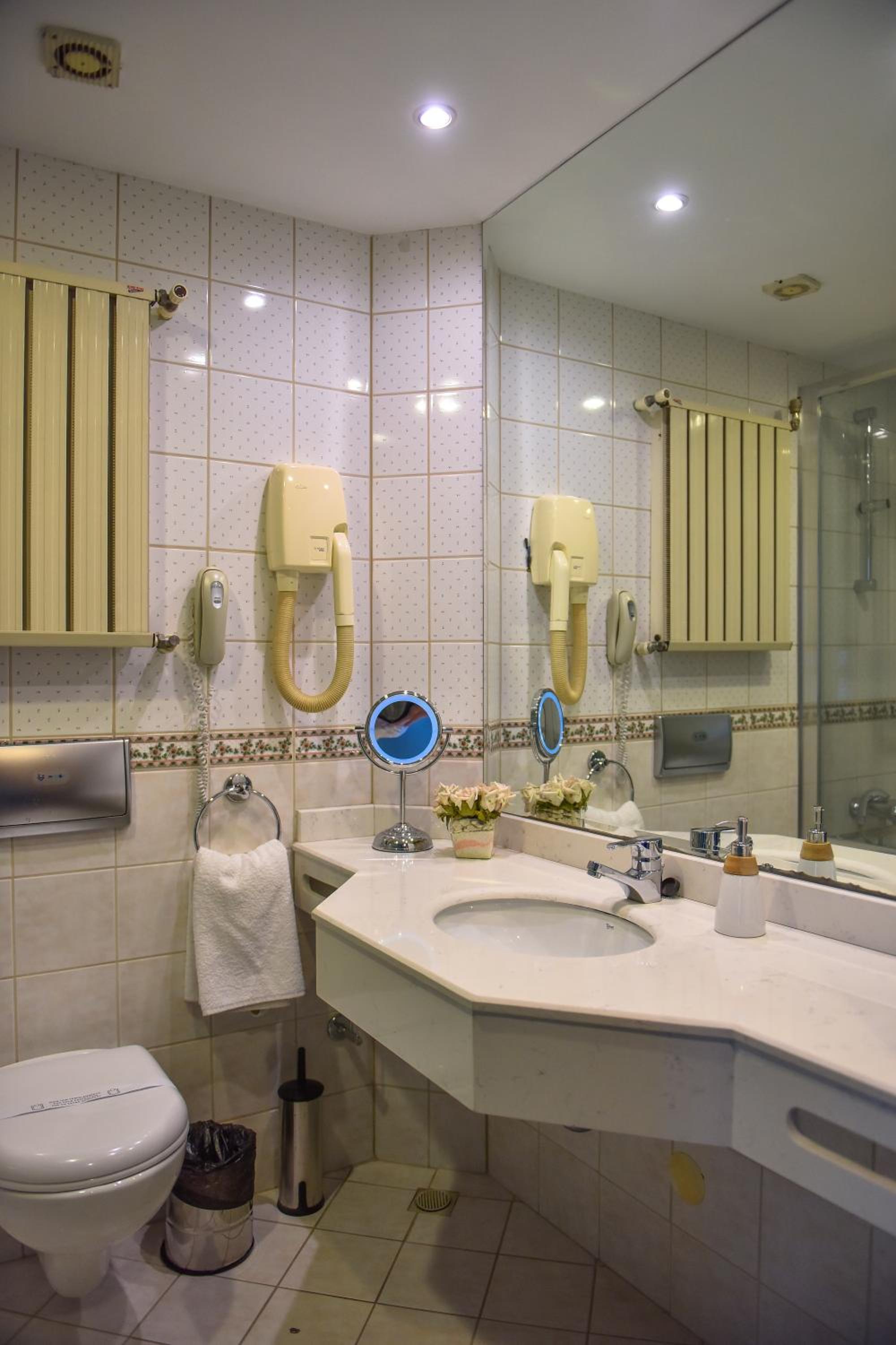 Denizatı Plus Otel - Image 9