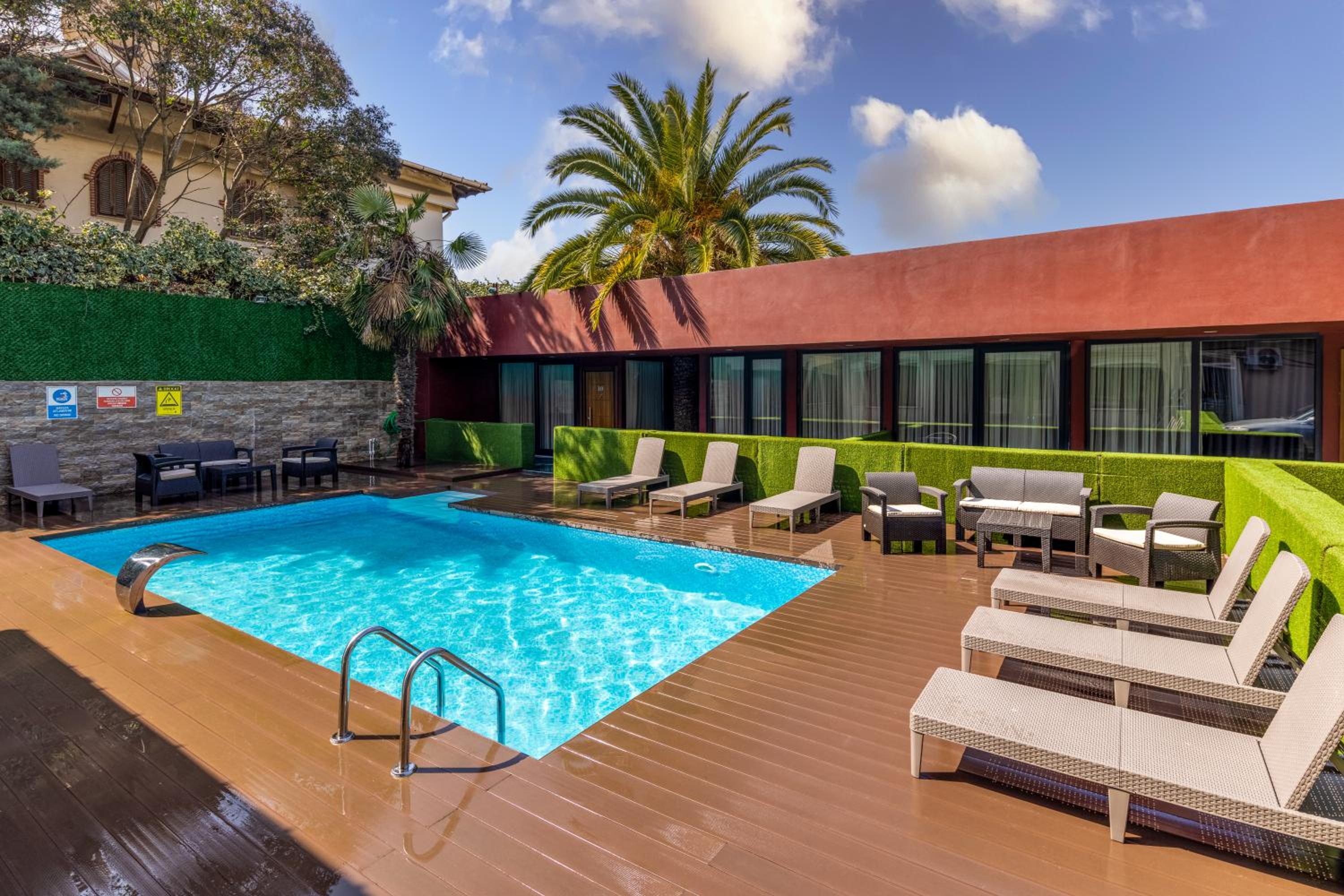 BayMari Suites Plus Florya - Image 39