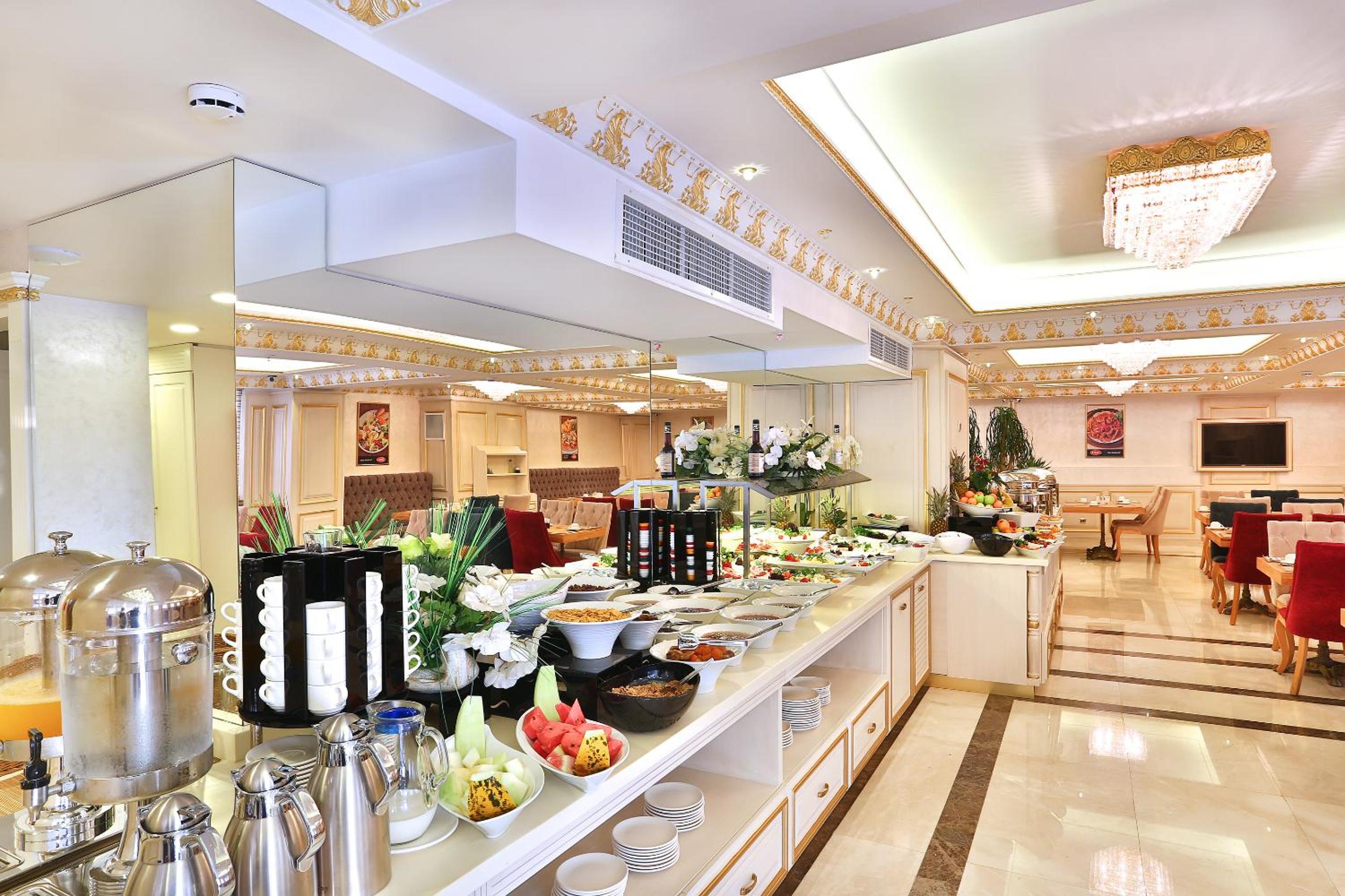 Emirhan Palace Otel - Image 39