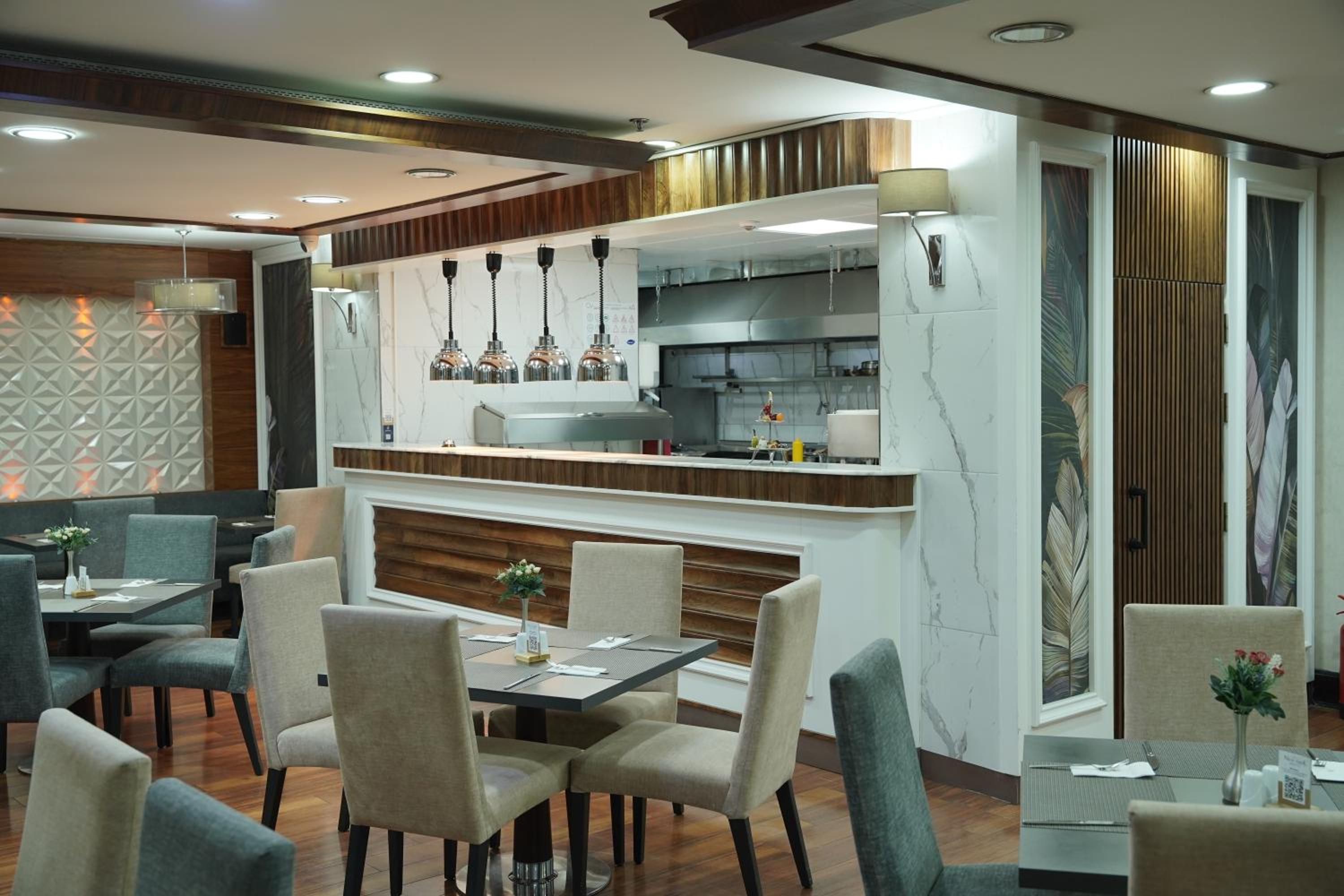 New Park Otel - Image 128