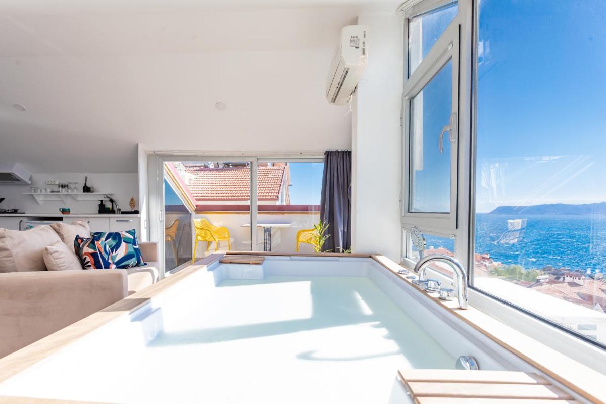 Bella Kaş - Image 35