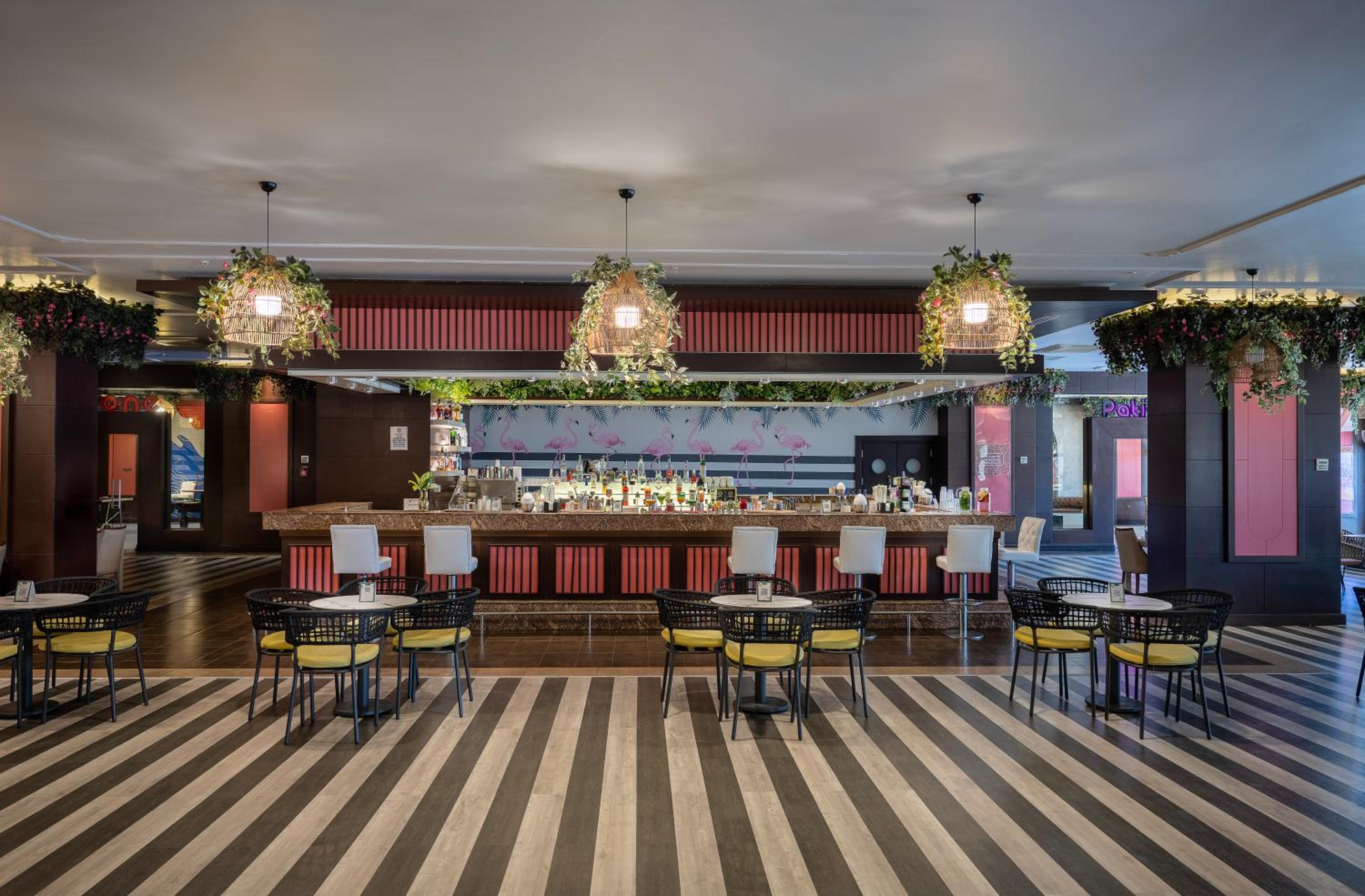 Megasaray Westbeach Antalya - Image 17