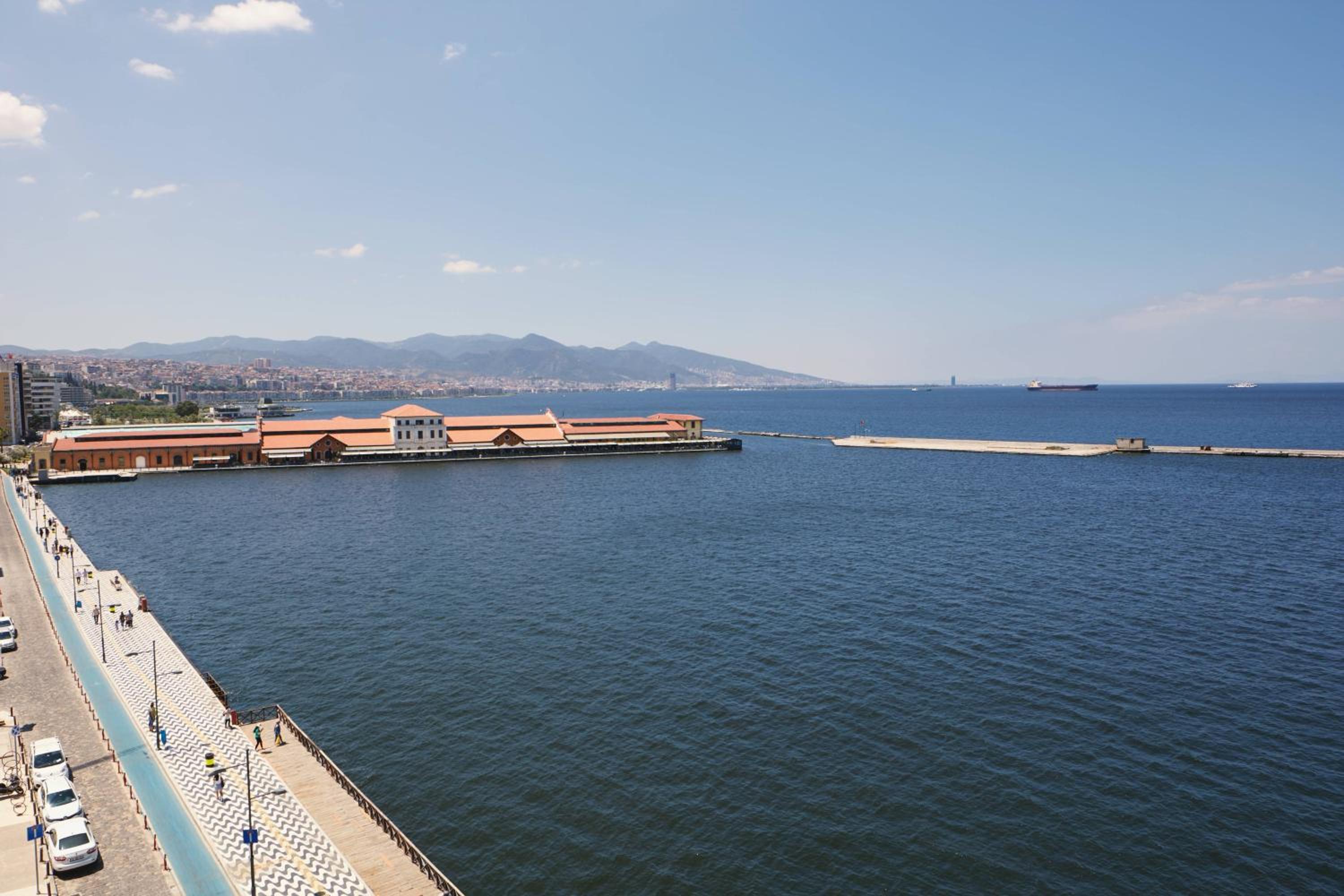 Izmir Marriott Otel - Image 11