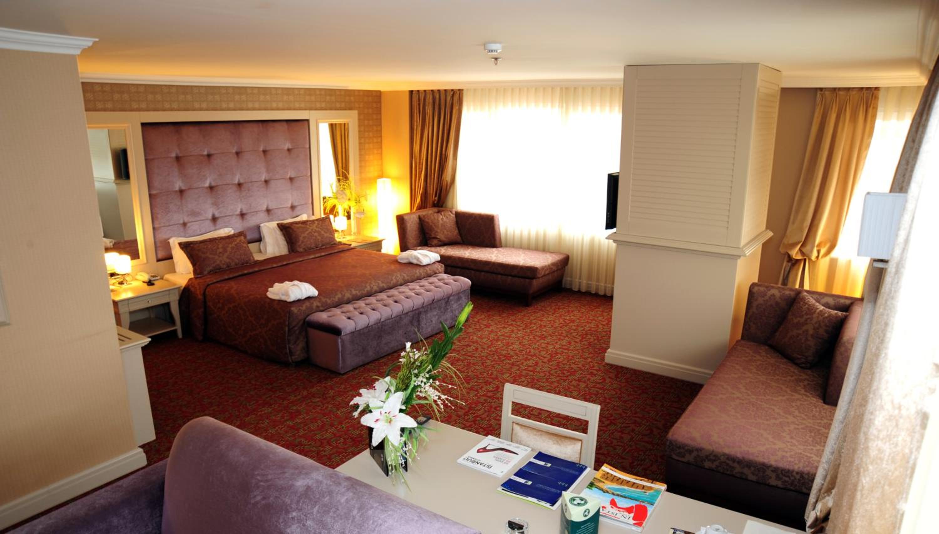 Dream Hill Business Deluxe Hotel Asia - Image 14