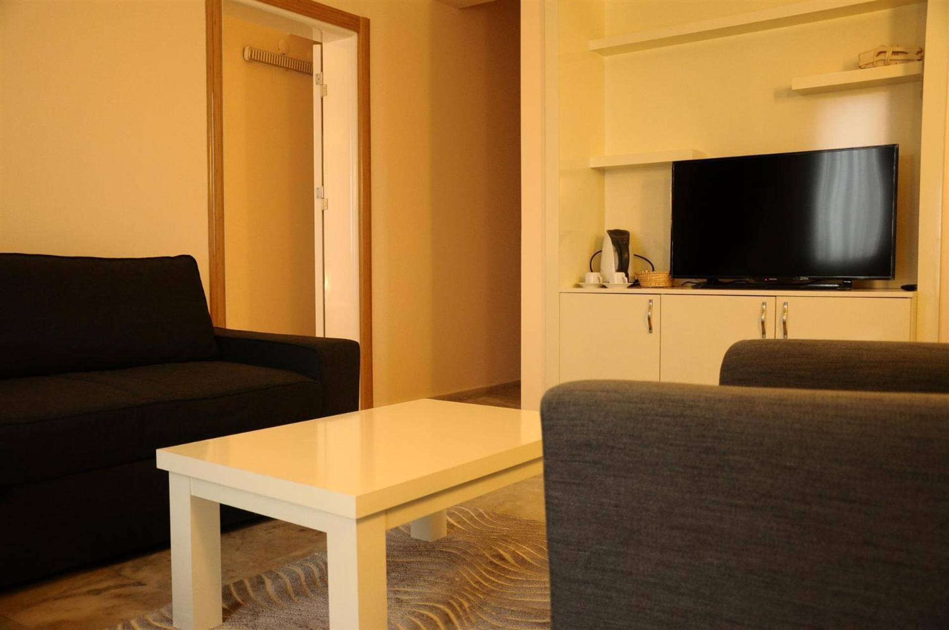 Lord Hotel - Image 21
