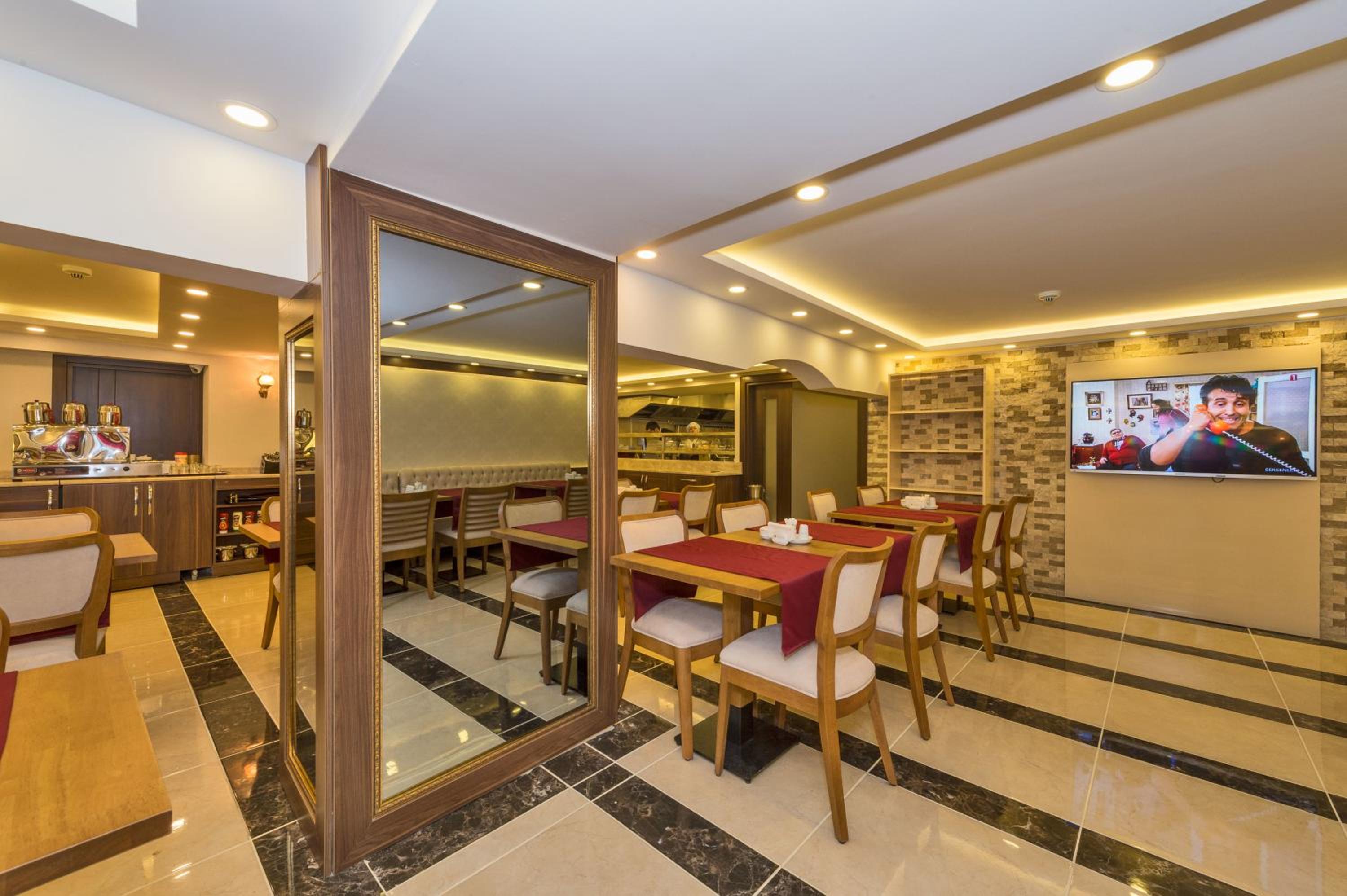 Marmara Place Old City Otel - Image 17
