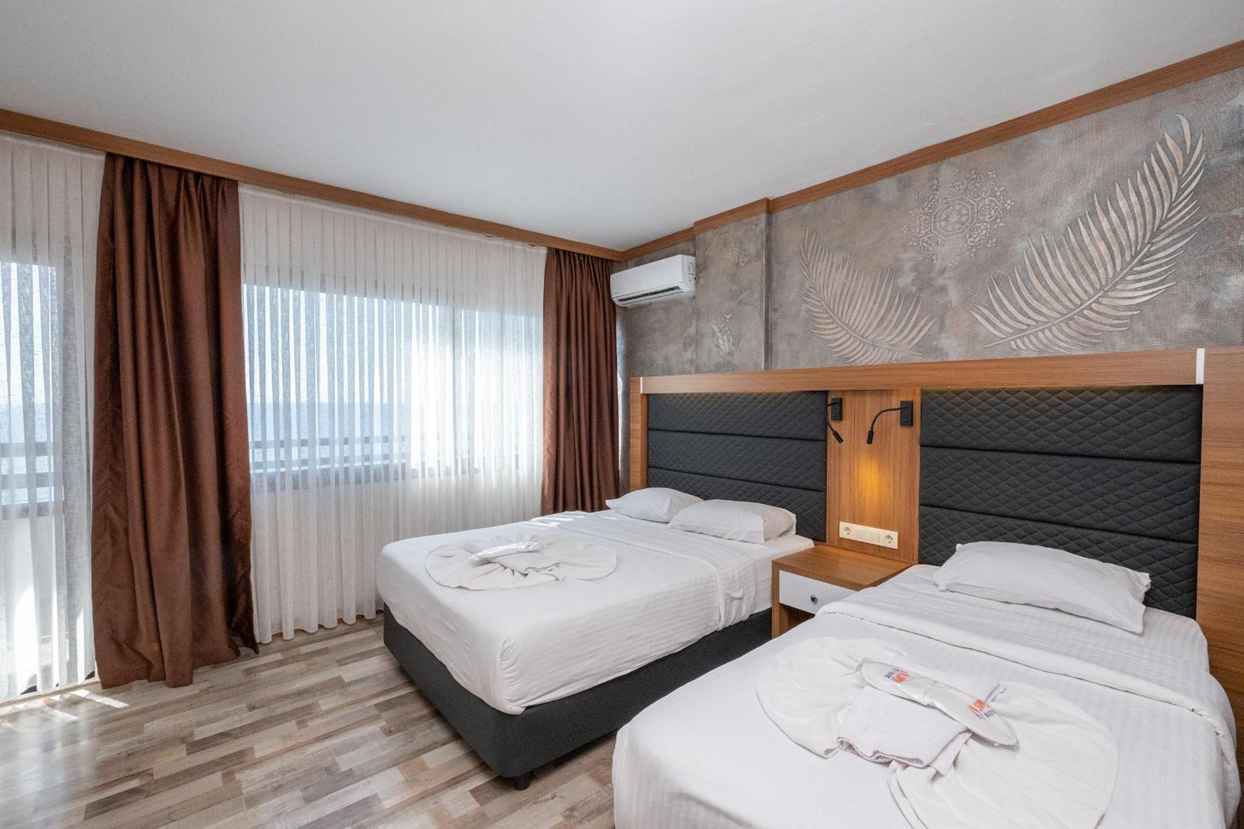 Hotel Sunday Beach - Image 15
