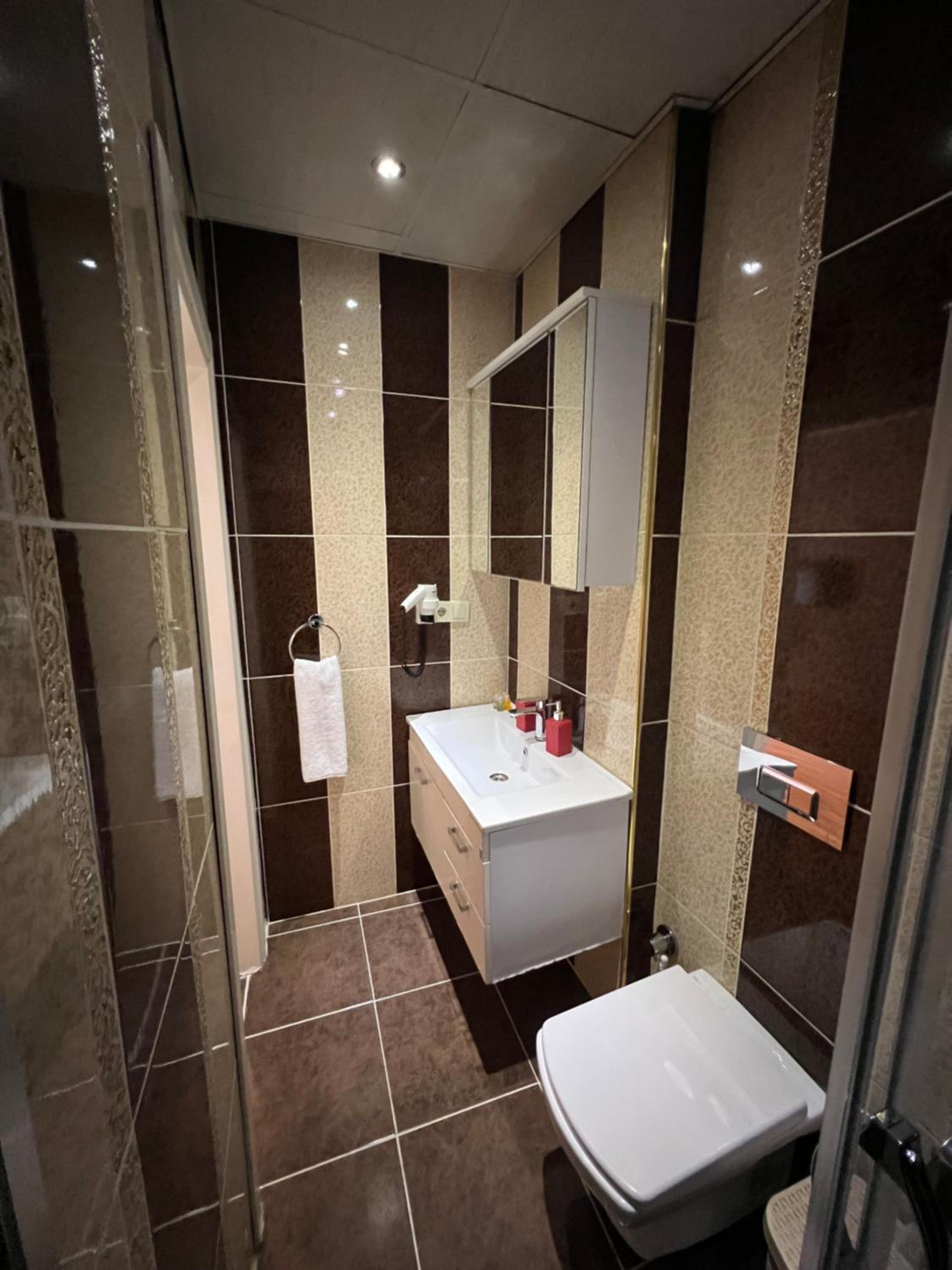 Zendy Suite Otel - Image 5