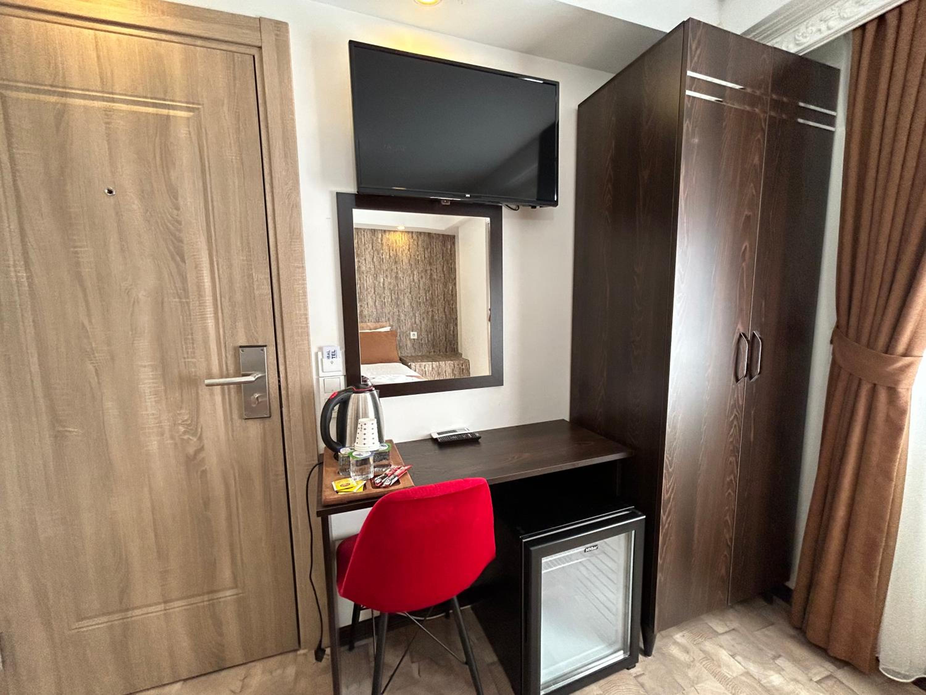 HOTEL GLOBAL 2022 becomes GLOBAL OTEL 2022. - Image 7