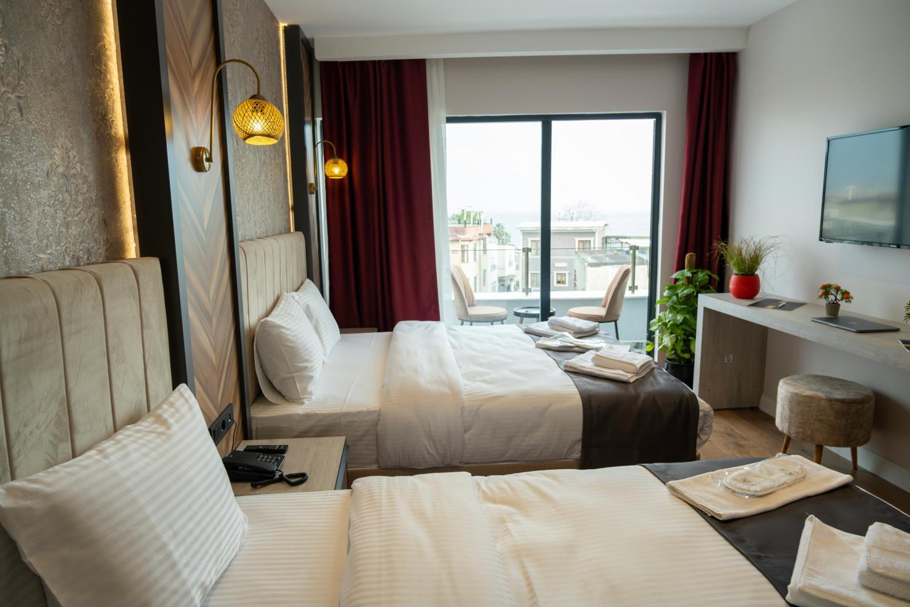 Linda Port Otel - Image 111