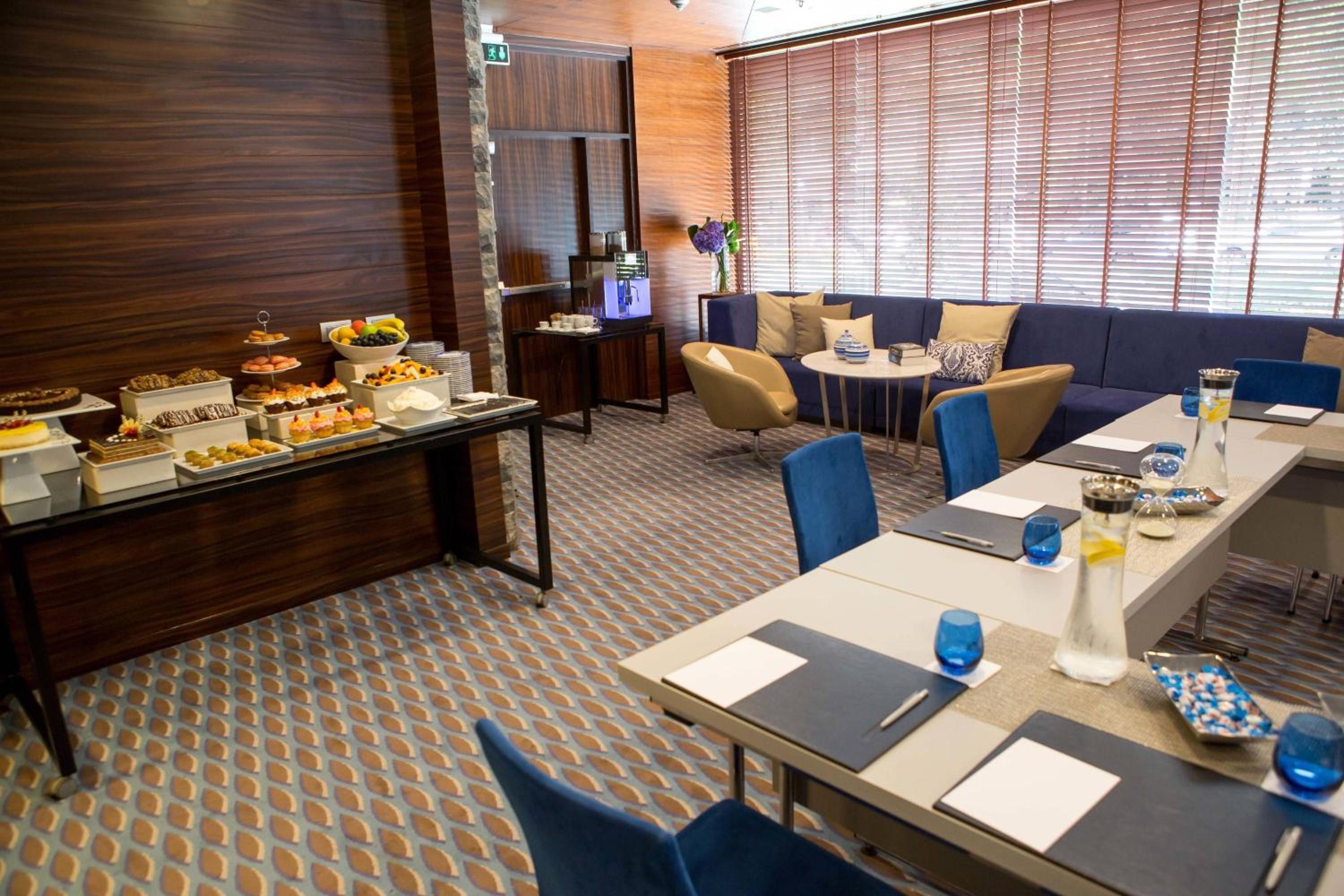 Renaissance İzmir Otel - Image 18