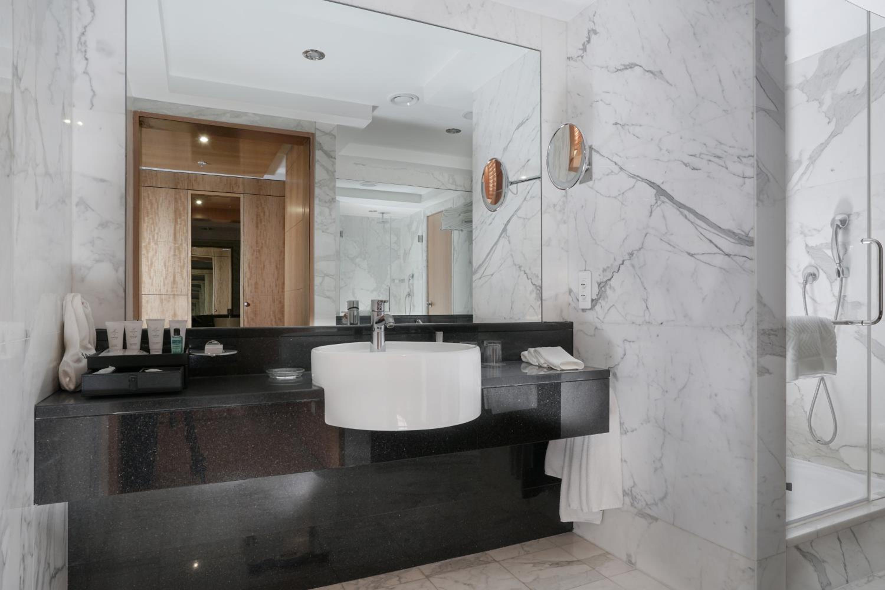 Lugal, A Luxury Collection Otel - Image 18