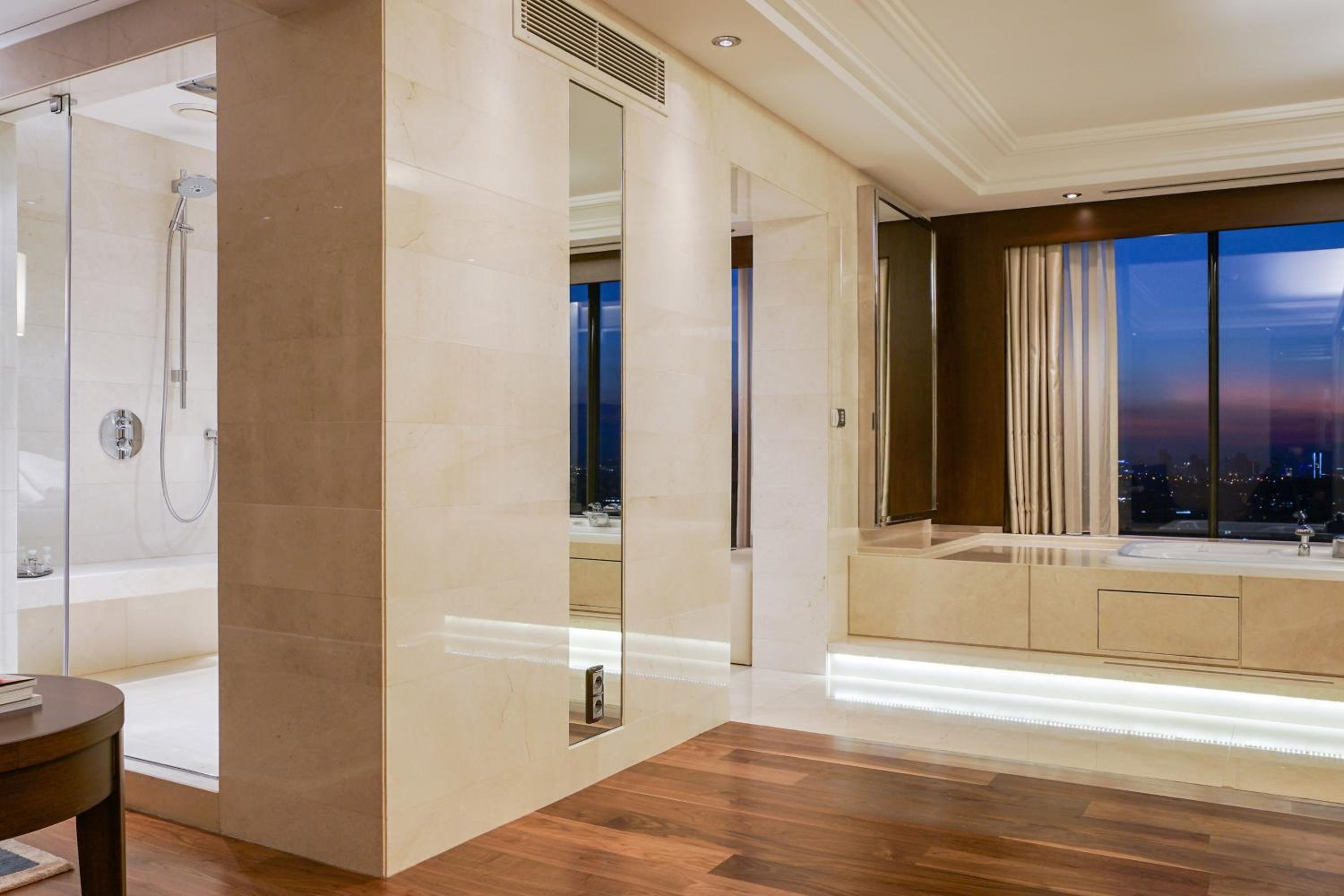 Lugal, A Luxury Collection Otel - Image 61