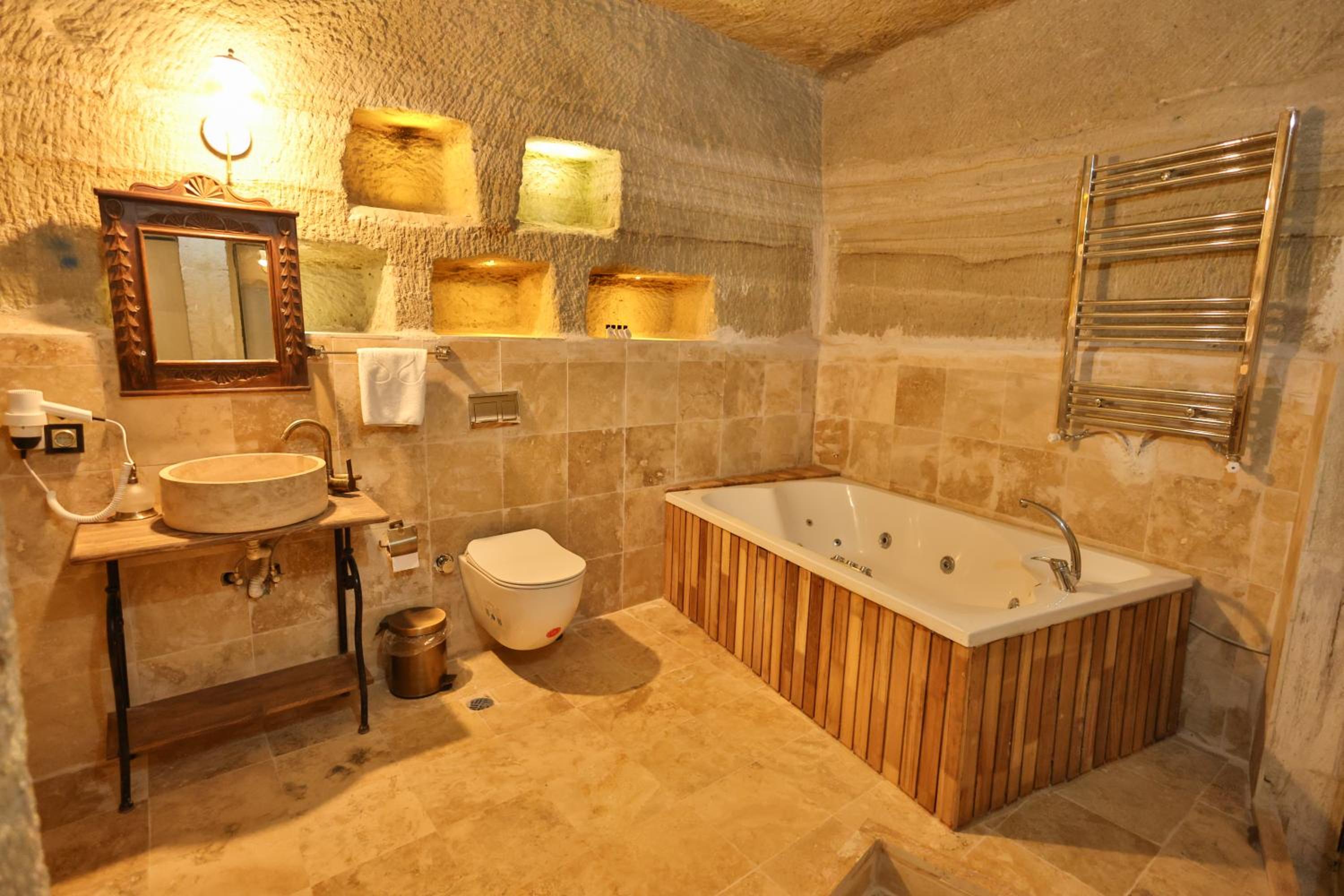 Travel Inn Cave Hotel - Image 109