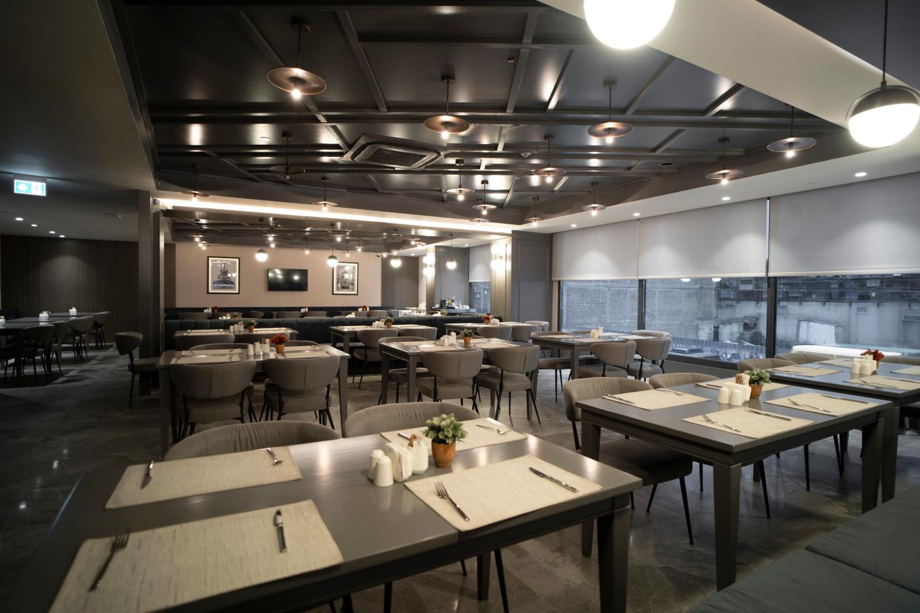Arts Hotel Taksim - Image 39
