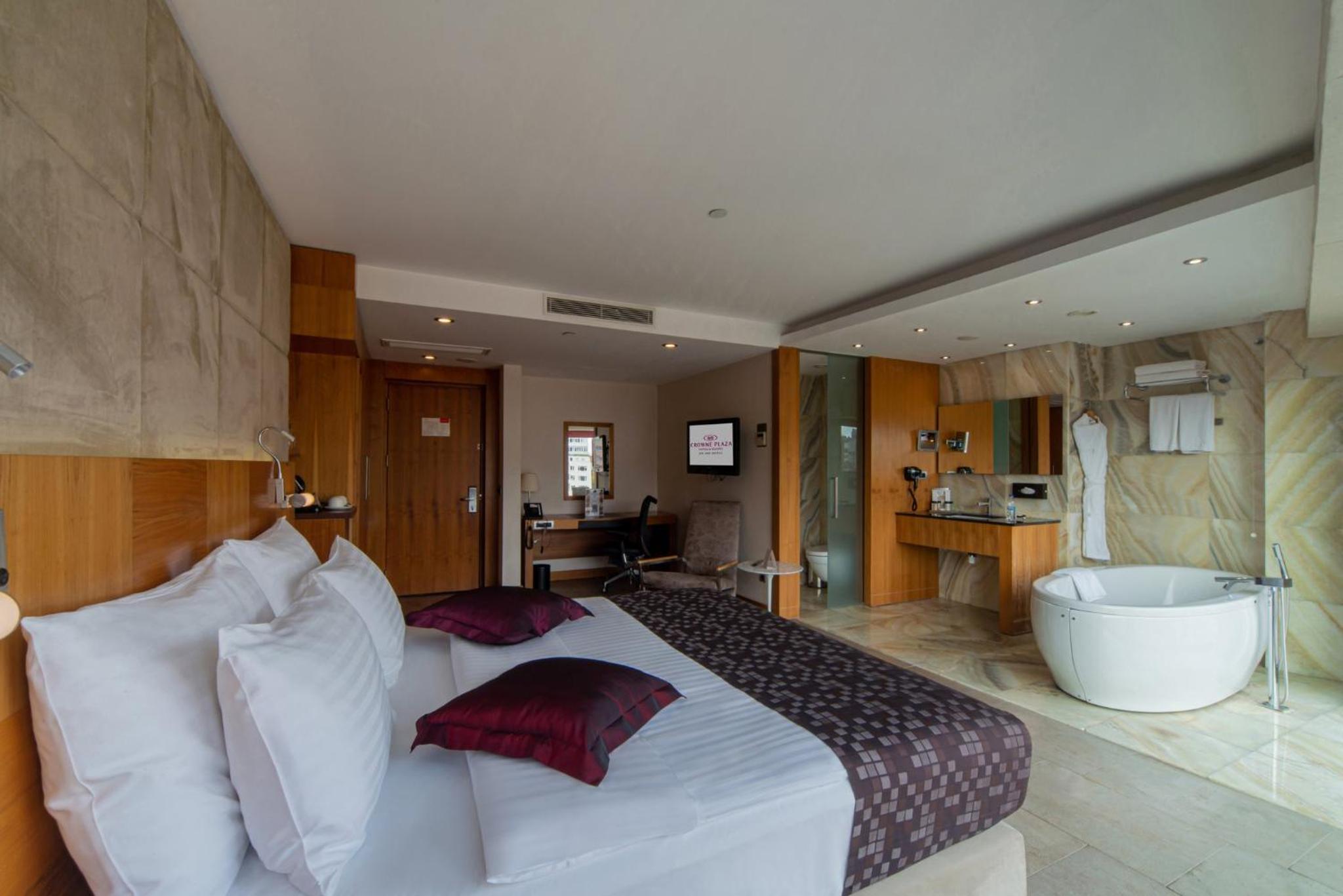 Crowne Plaza Istanbul Harbiye, an IHG Hotel - Image 96