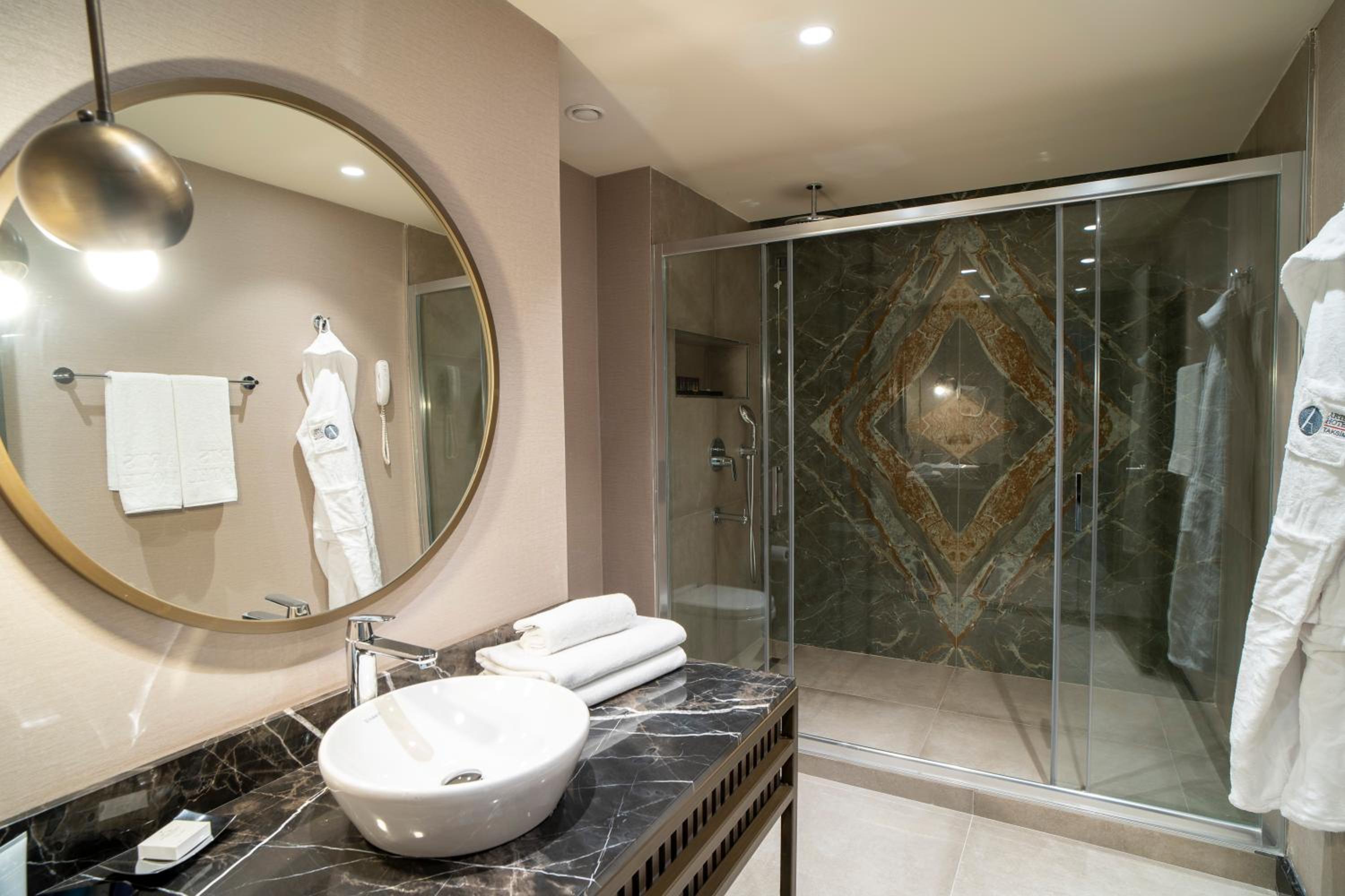 Arts Hotel Taksim - Image 72