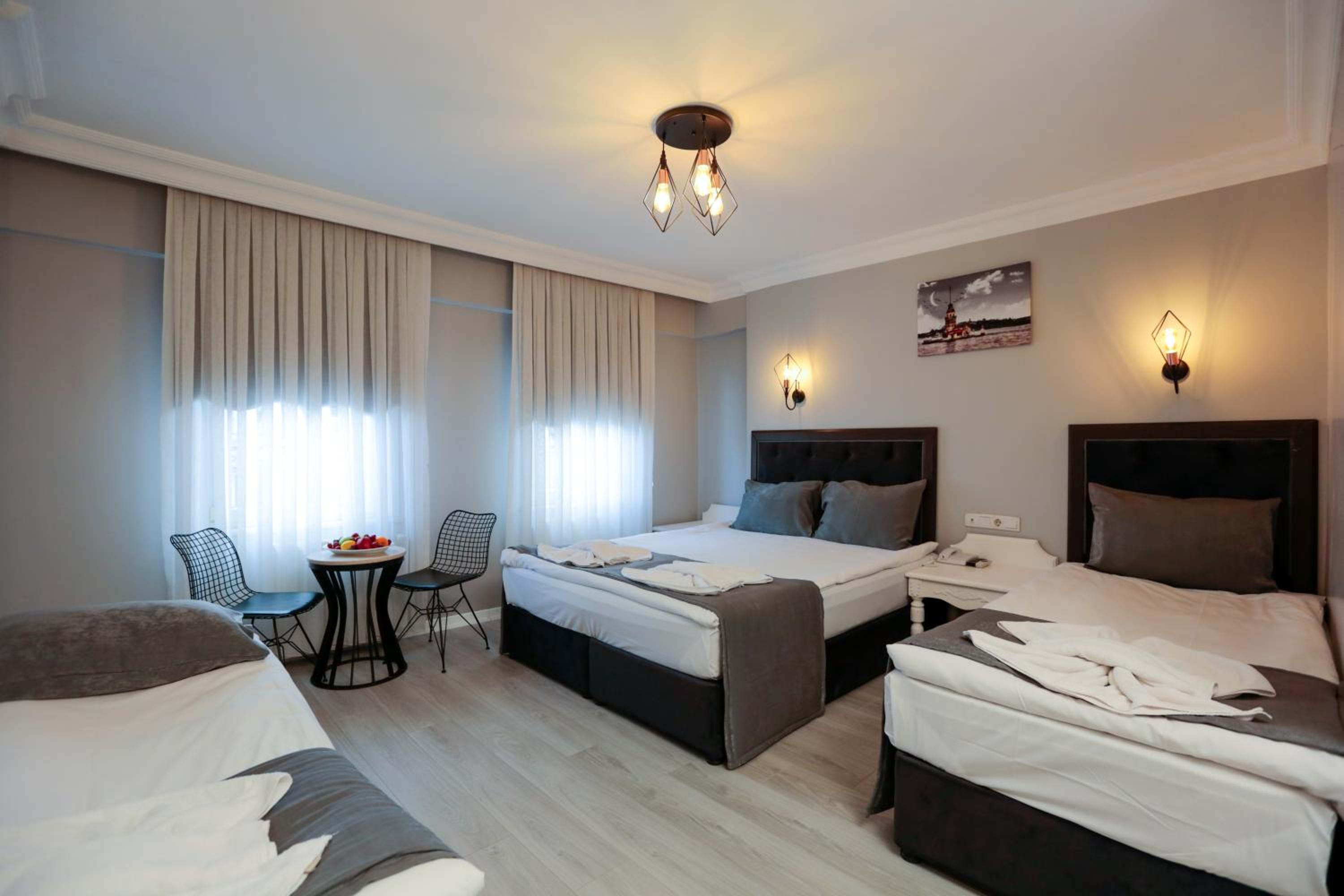 Nova City Hotel - Image 5
