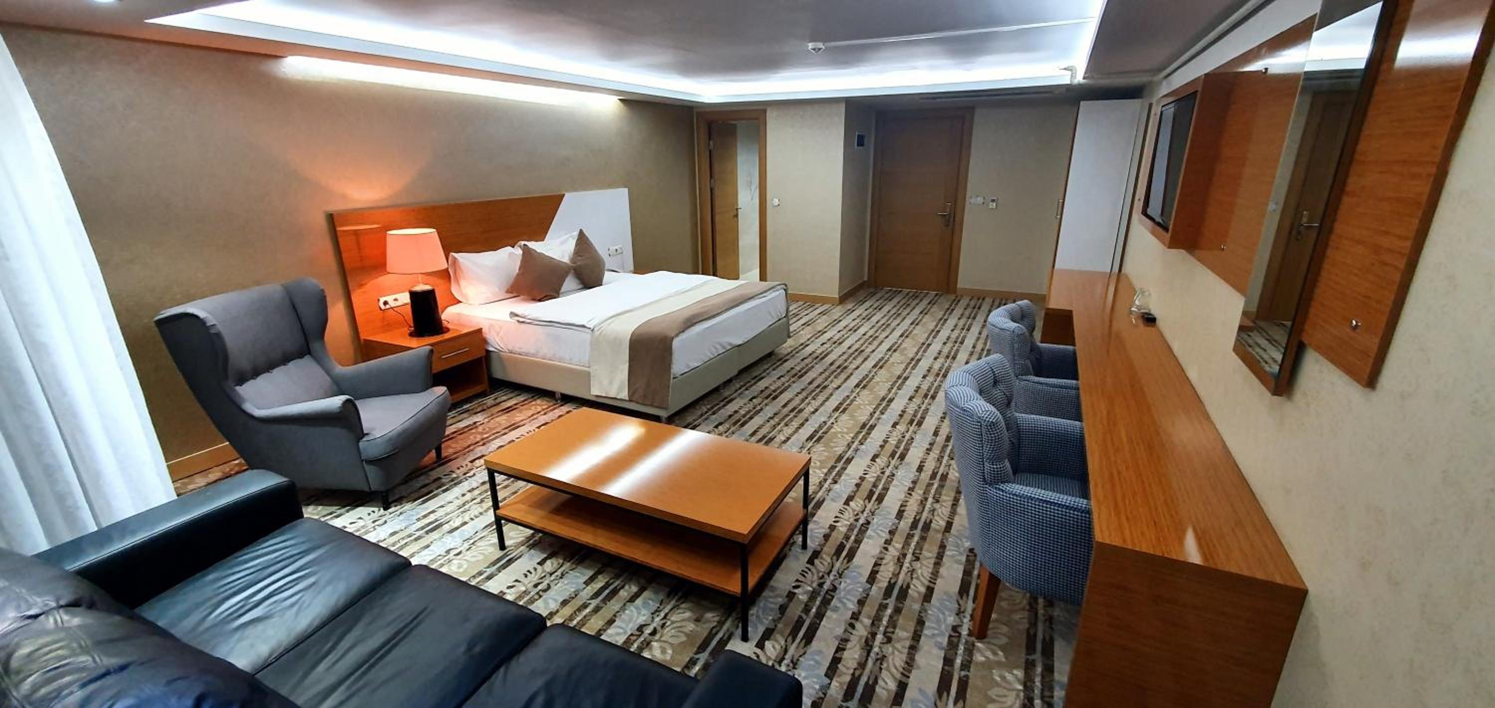 Bulvar Hotel - Image 7