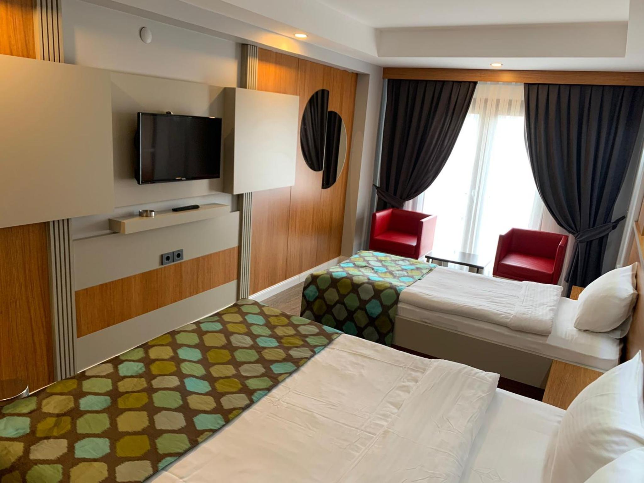 May park HOTEL - Image 13