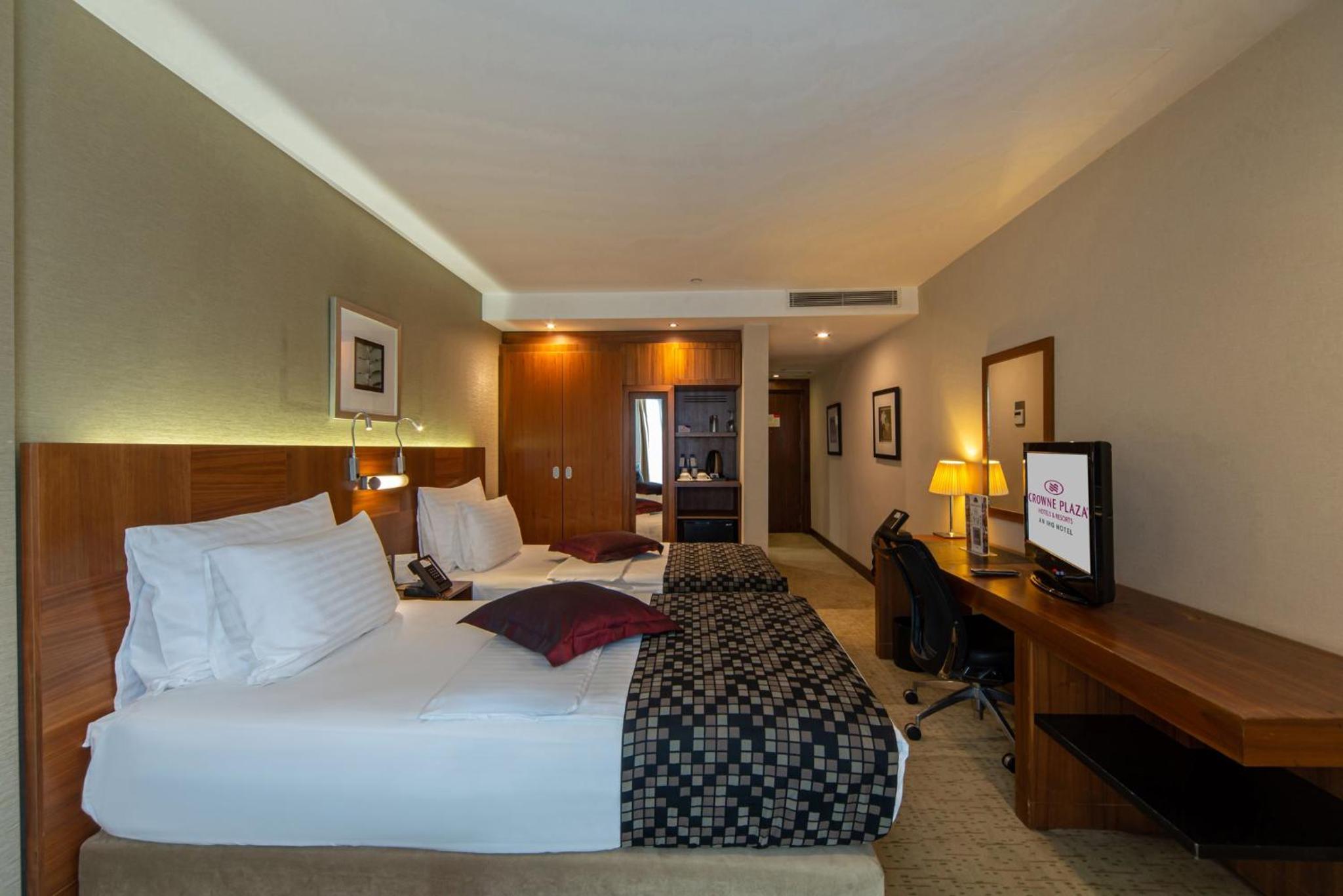 Crowne Plaza Istanbul Harbiye, an IHG Hotel - Image 105