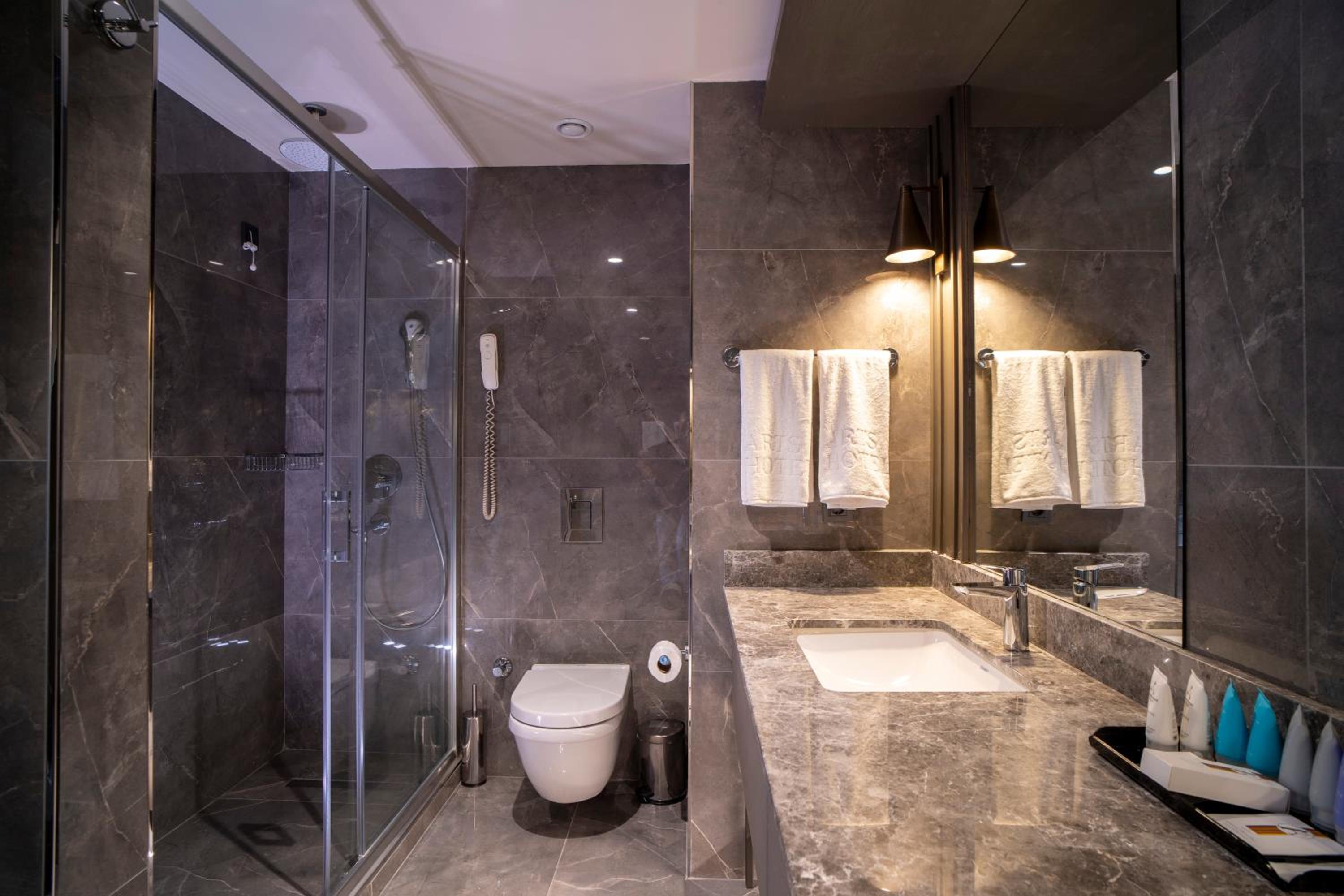 Arts Hotel Taksim - Image 15