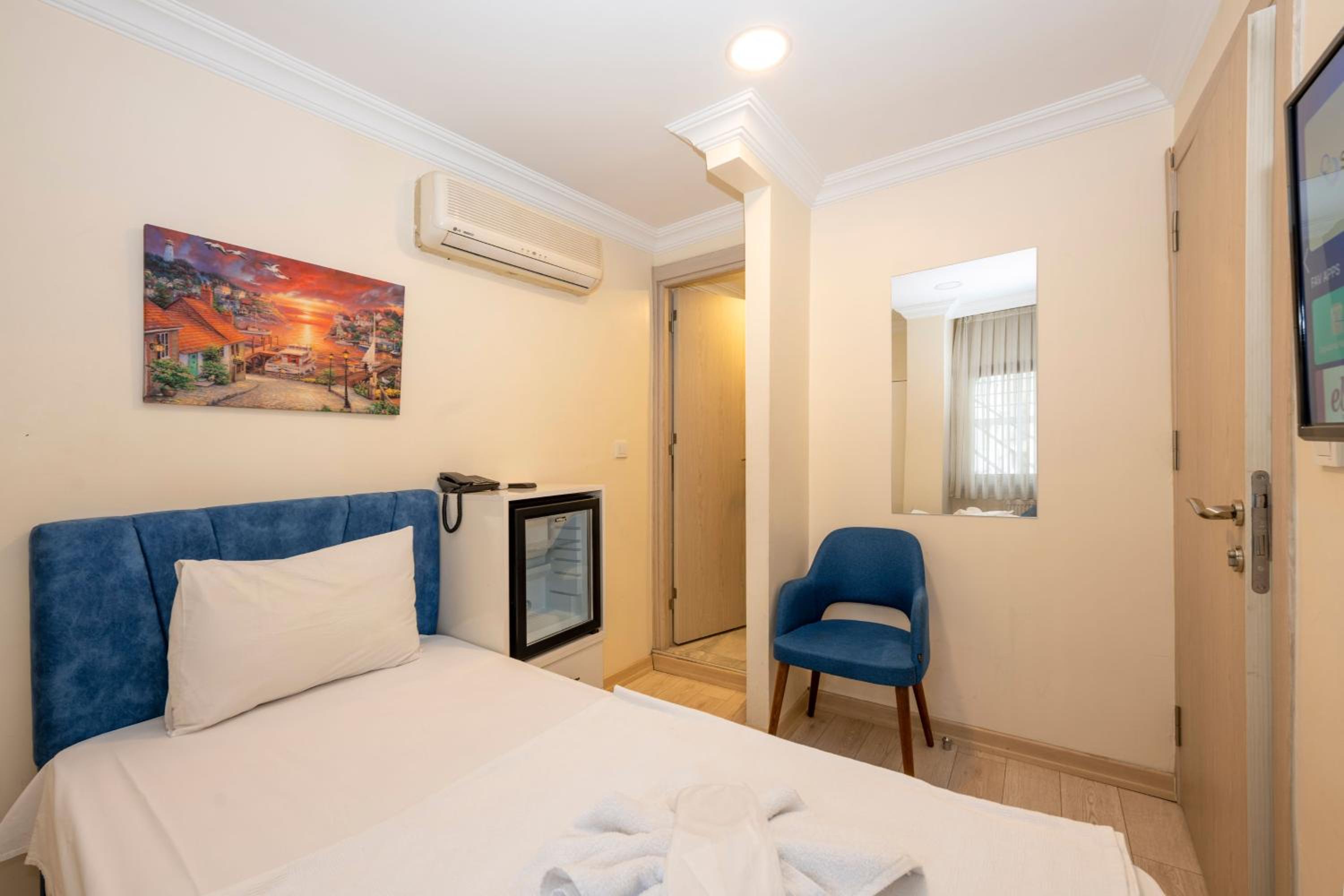 Hotel Grand İstanbul - Image 63