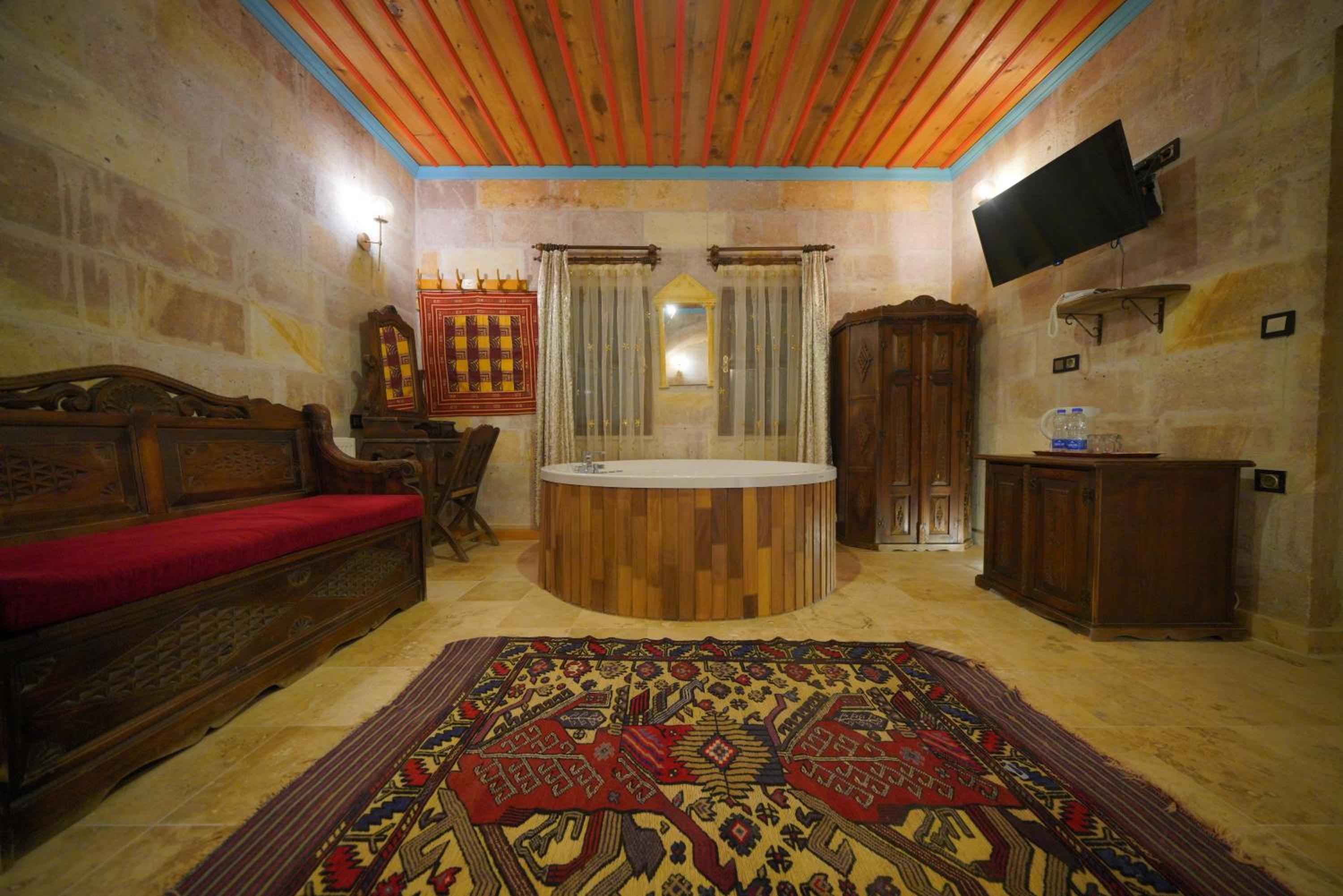 Travel Inn Cave Hotel - Image 129