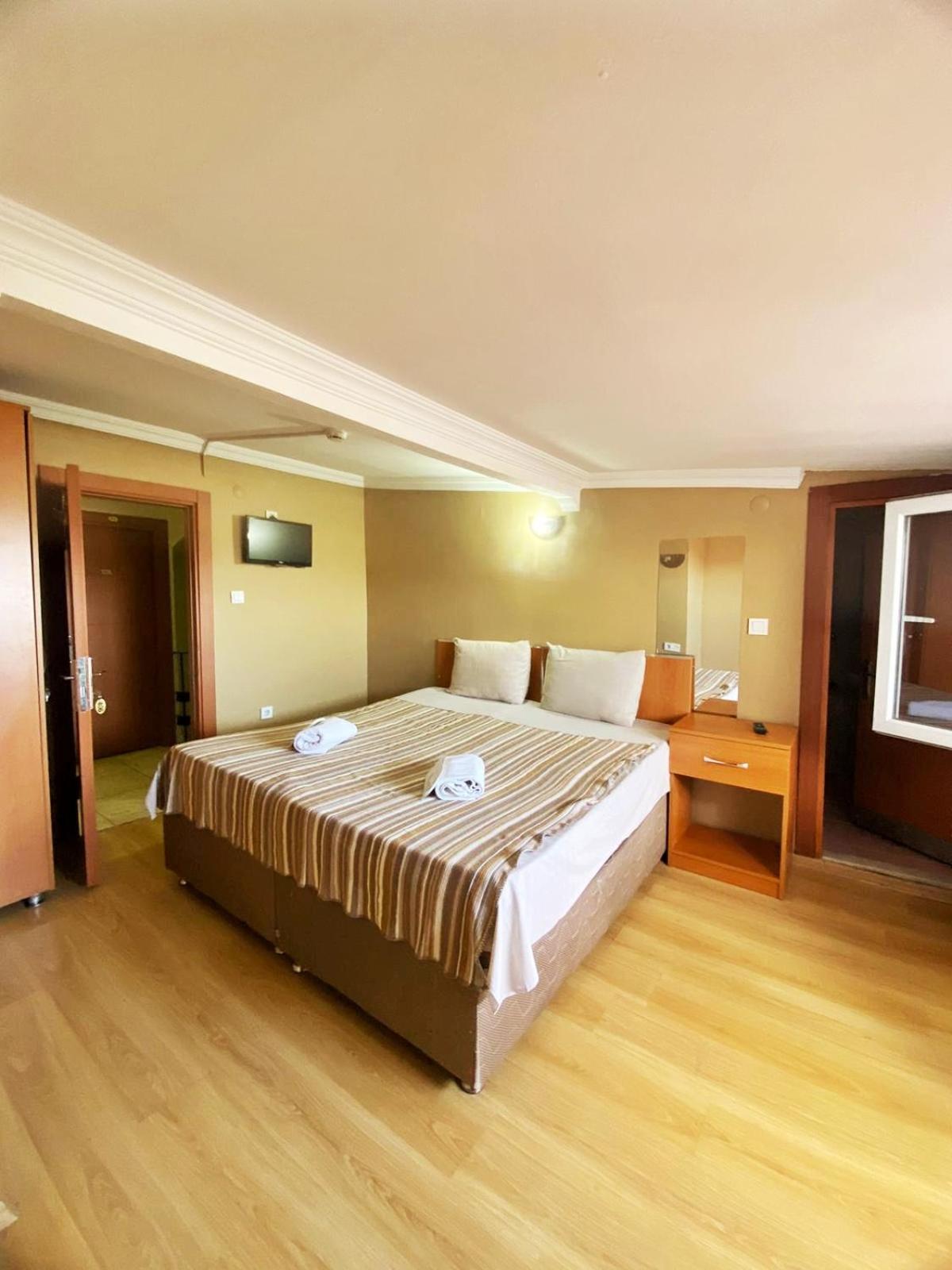 Ulubat Castle Hotel - Image 17