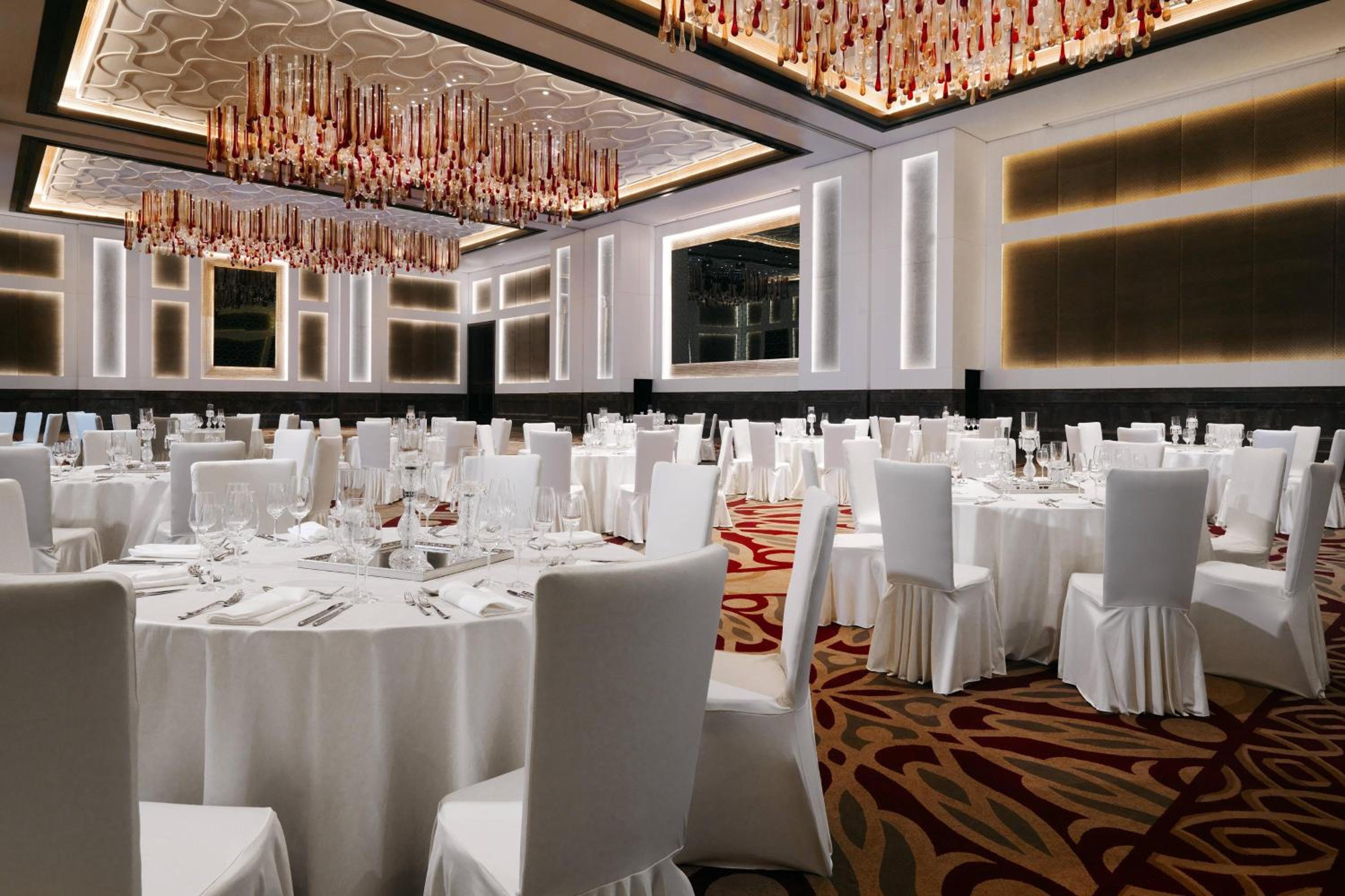 Sheraton Grand Adana - Image 66