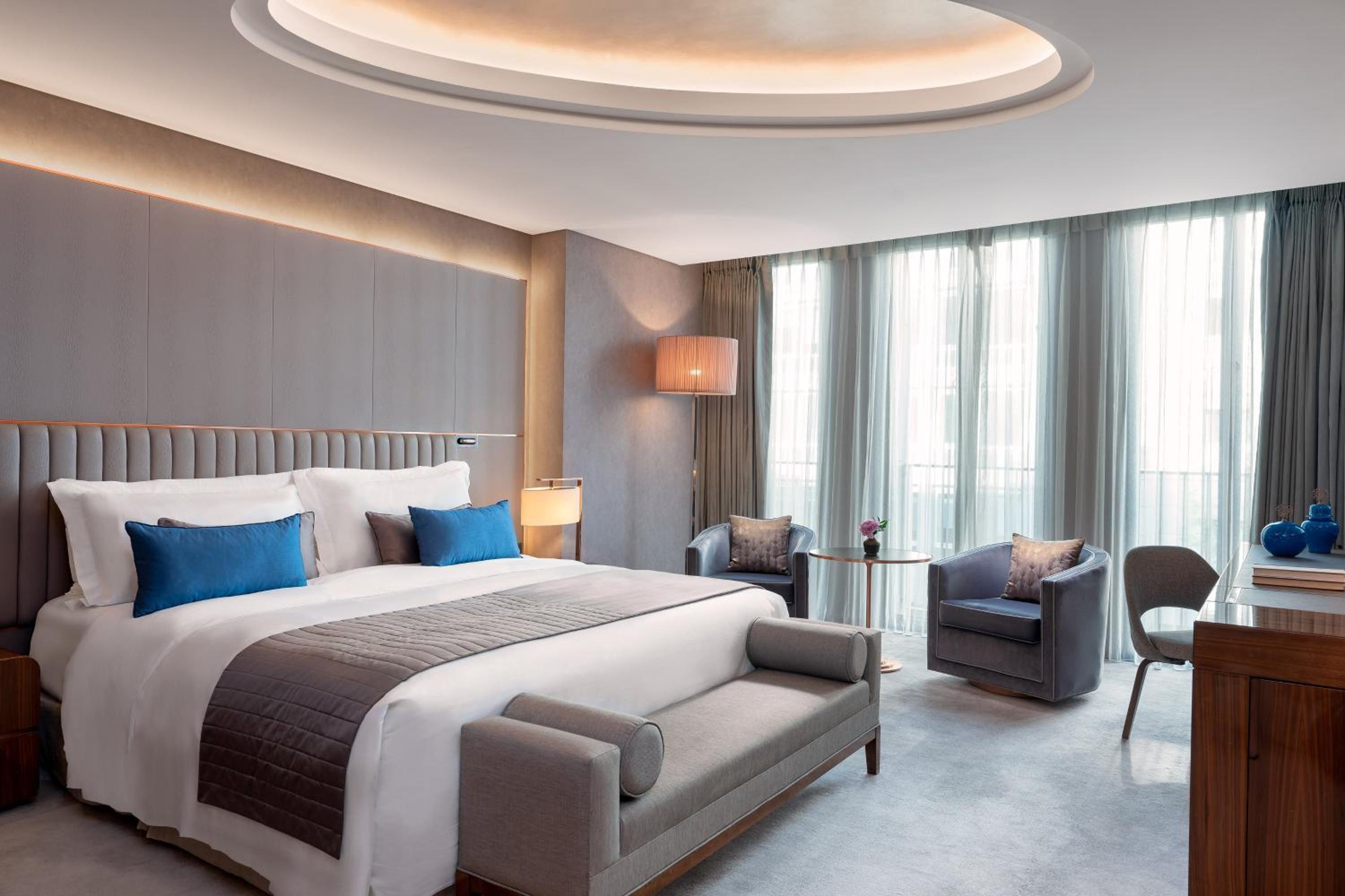 The St. Regis İstanbul - Image 16