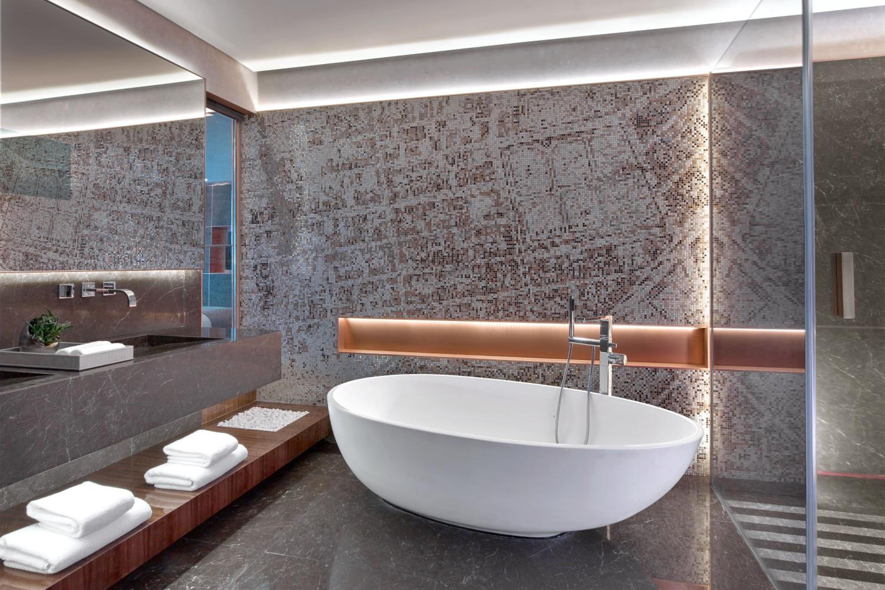 The St. Regis İstanbul - Image 35