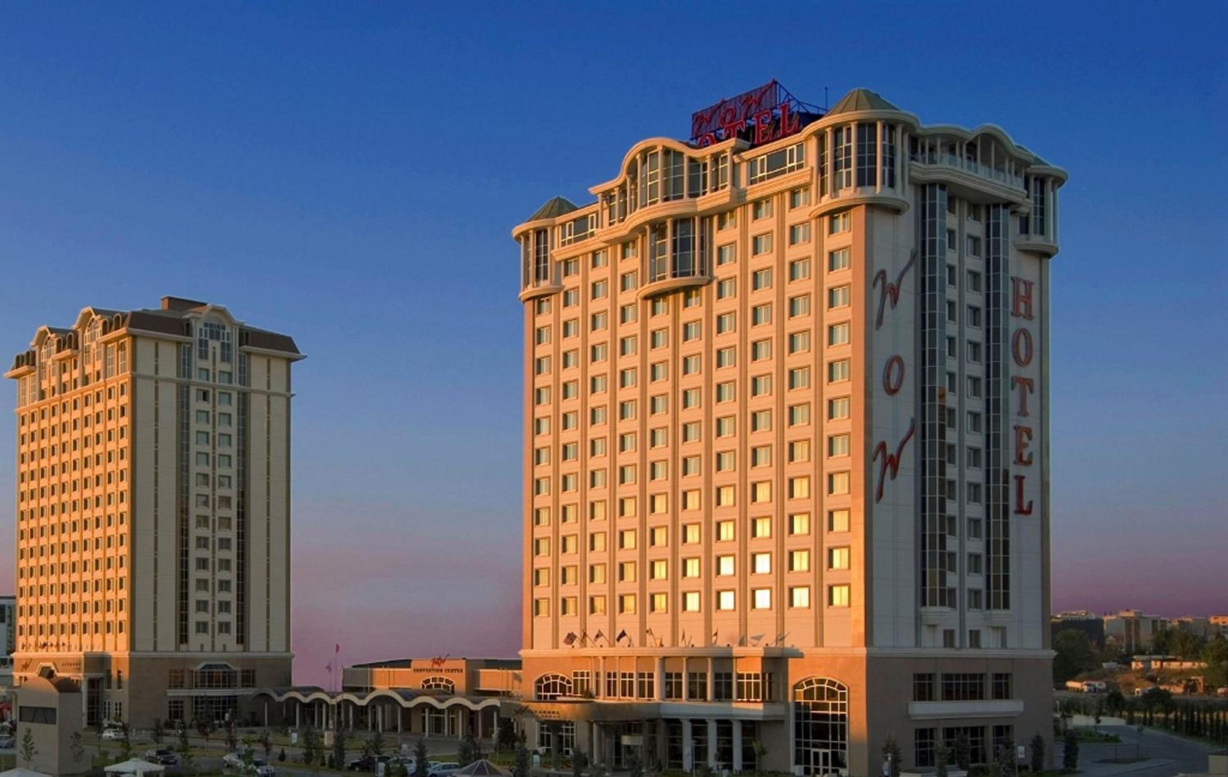 WOW Airport Hotel - Image 12