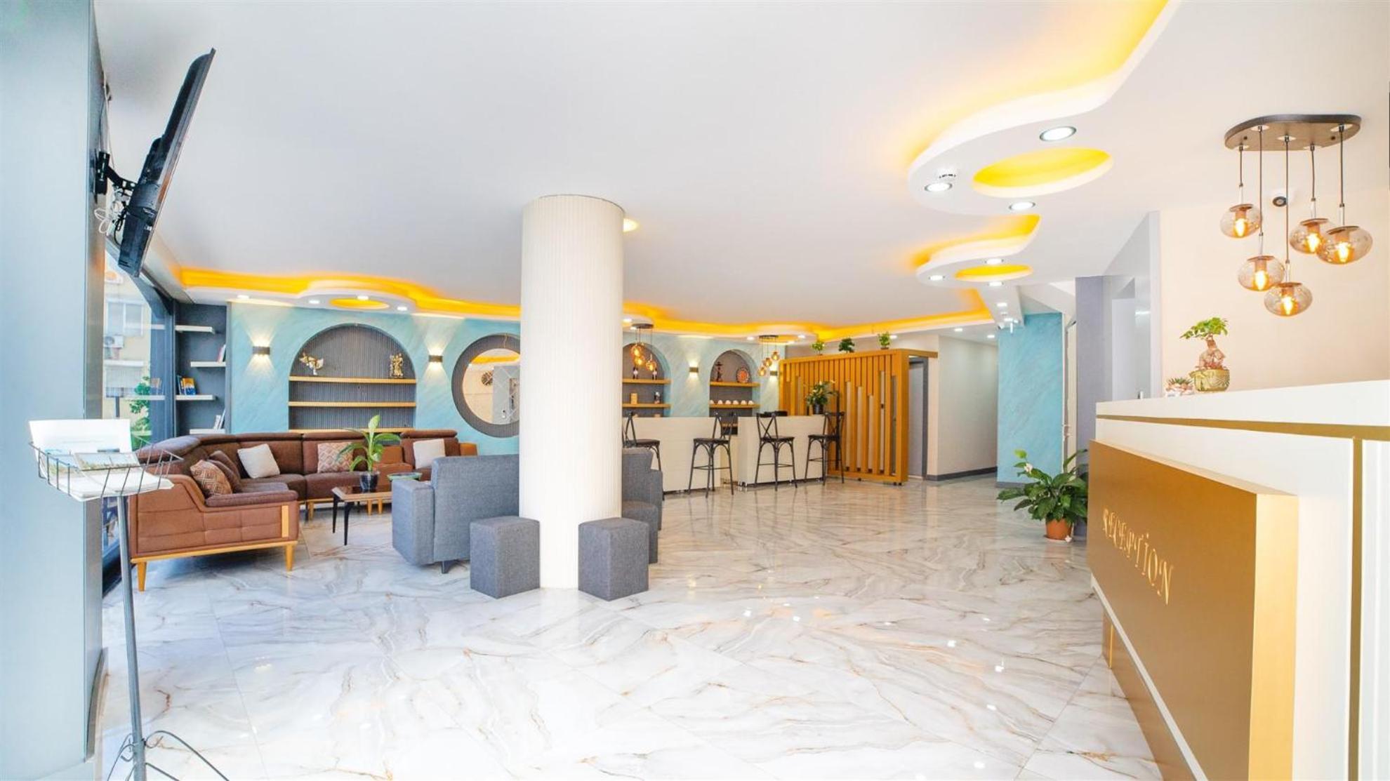 Blue Marina Hotel & Spa - Image 31