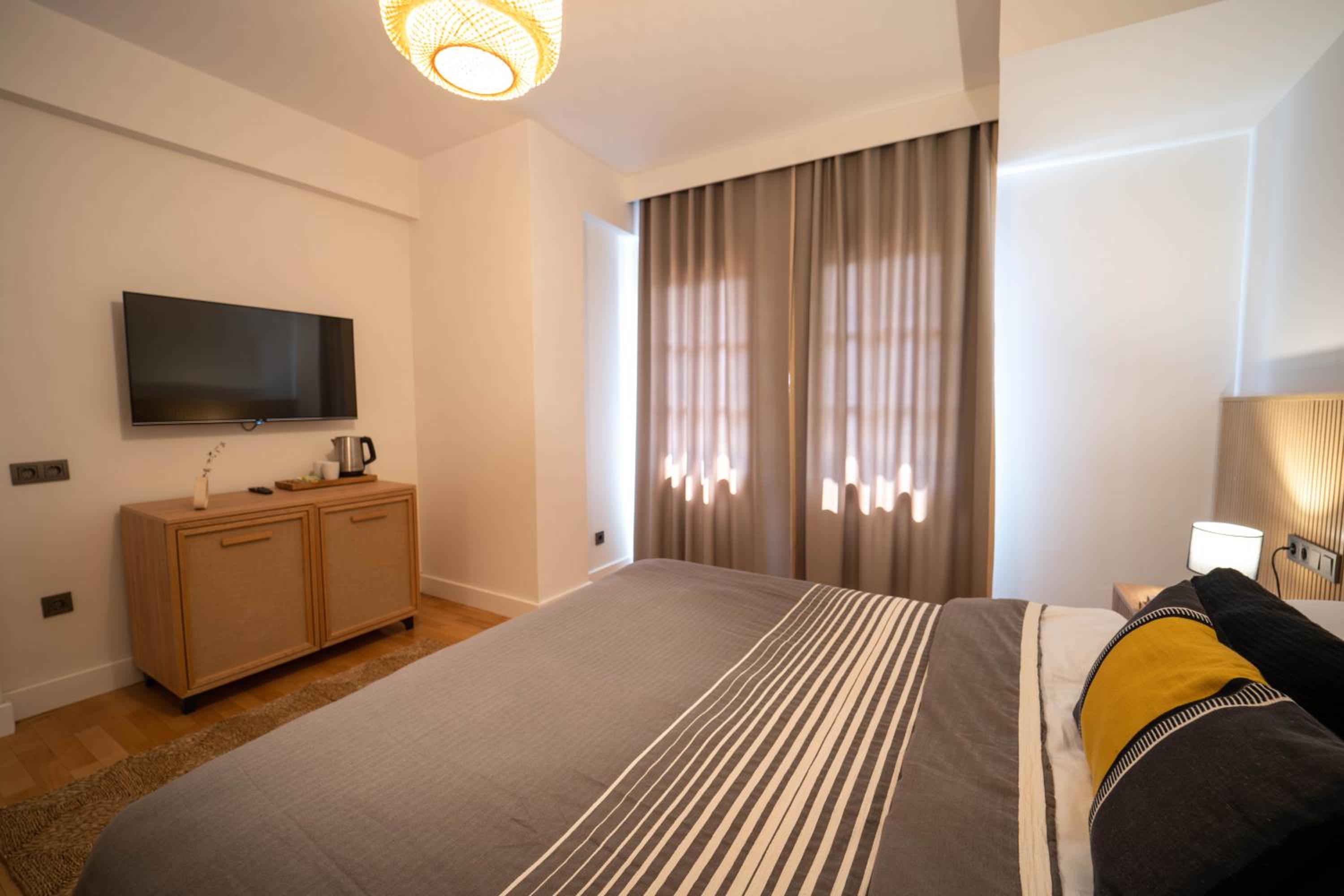 Hotel Club-E --> Club-E Otel - Image 86