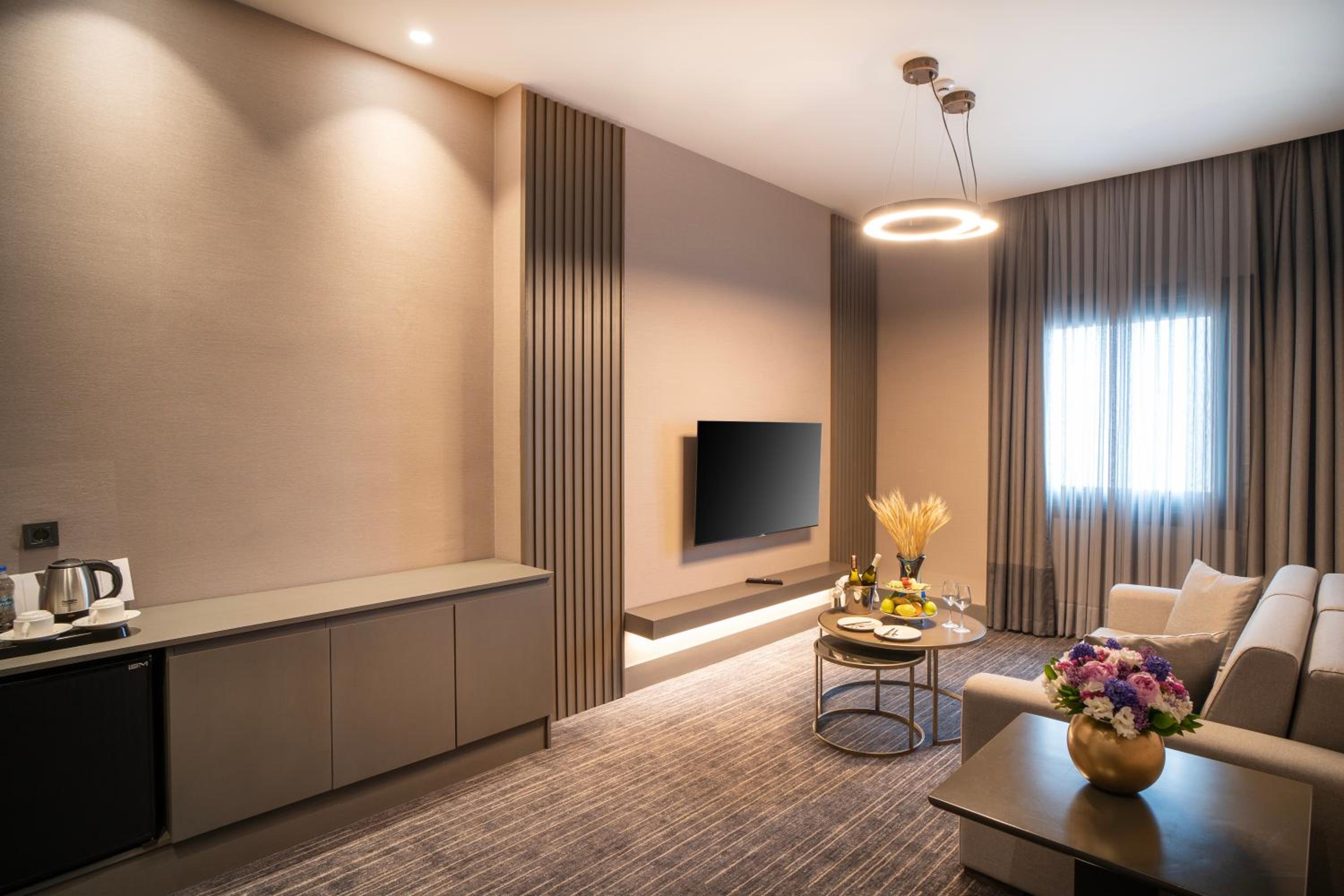 Arts Hotel Taksim - Image 17