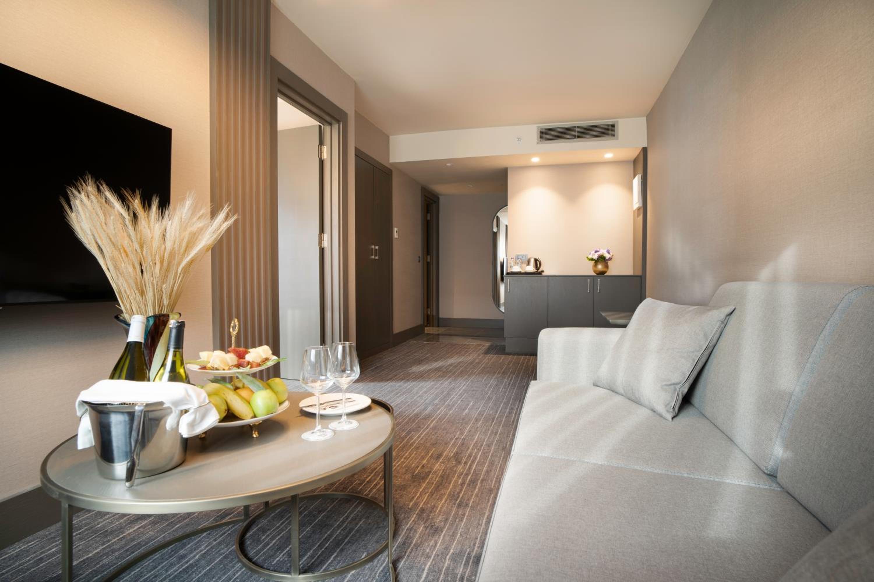 Arts Hotel Taksim - Image 18