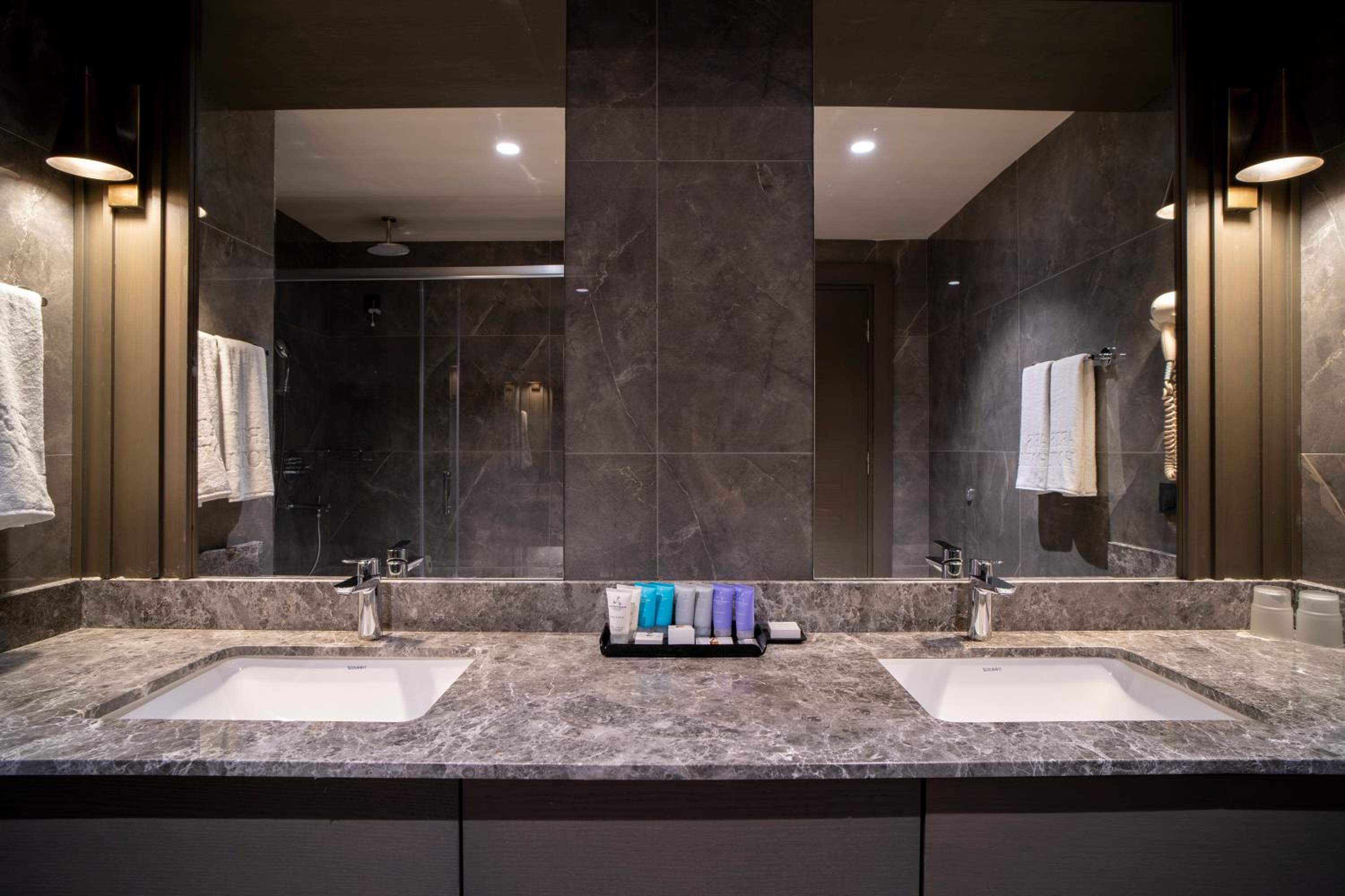 Arts Hotel Taksim - Image 20