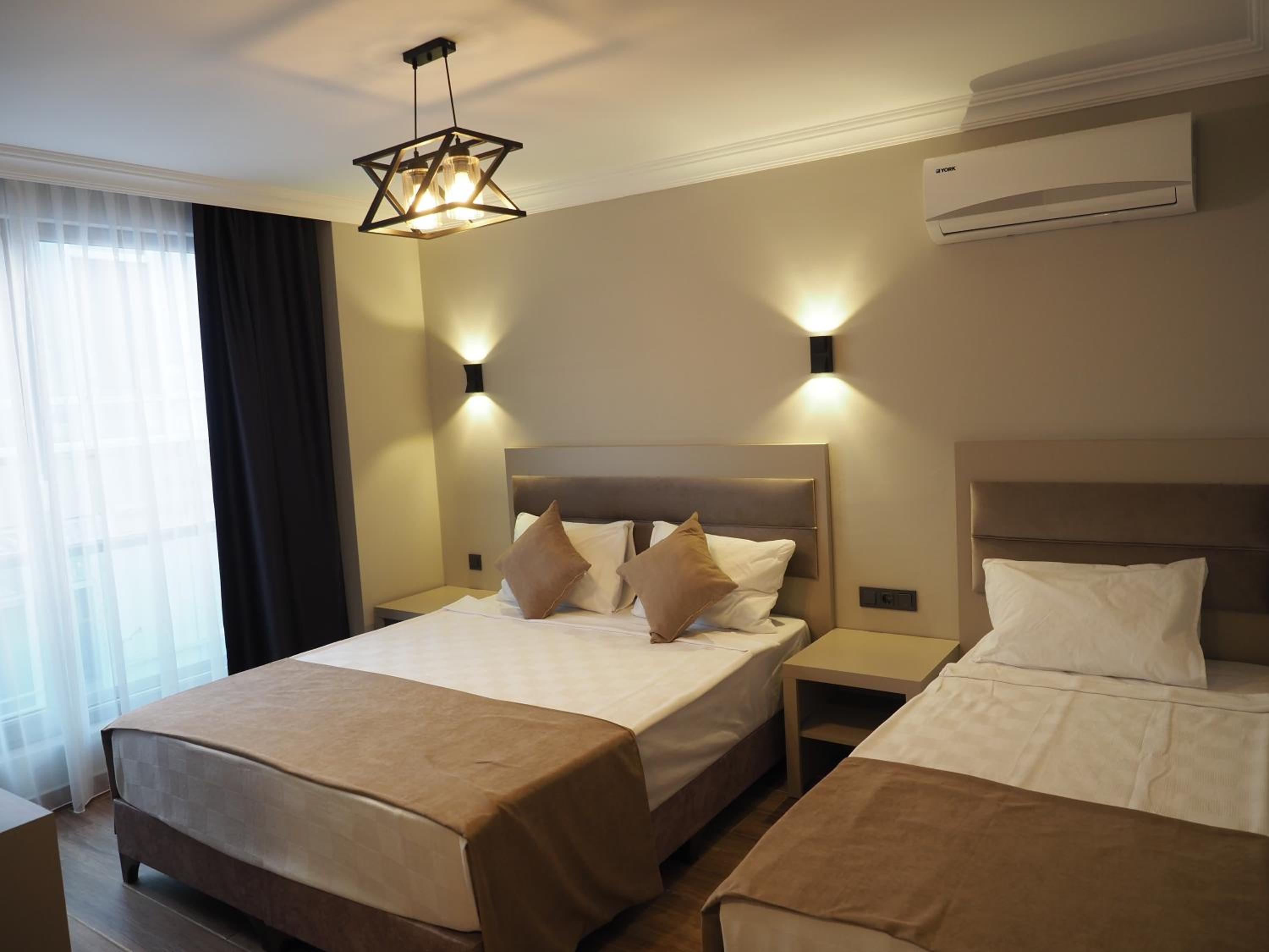 ZENİA OTEL - Image 17