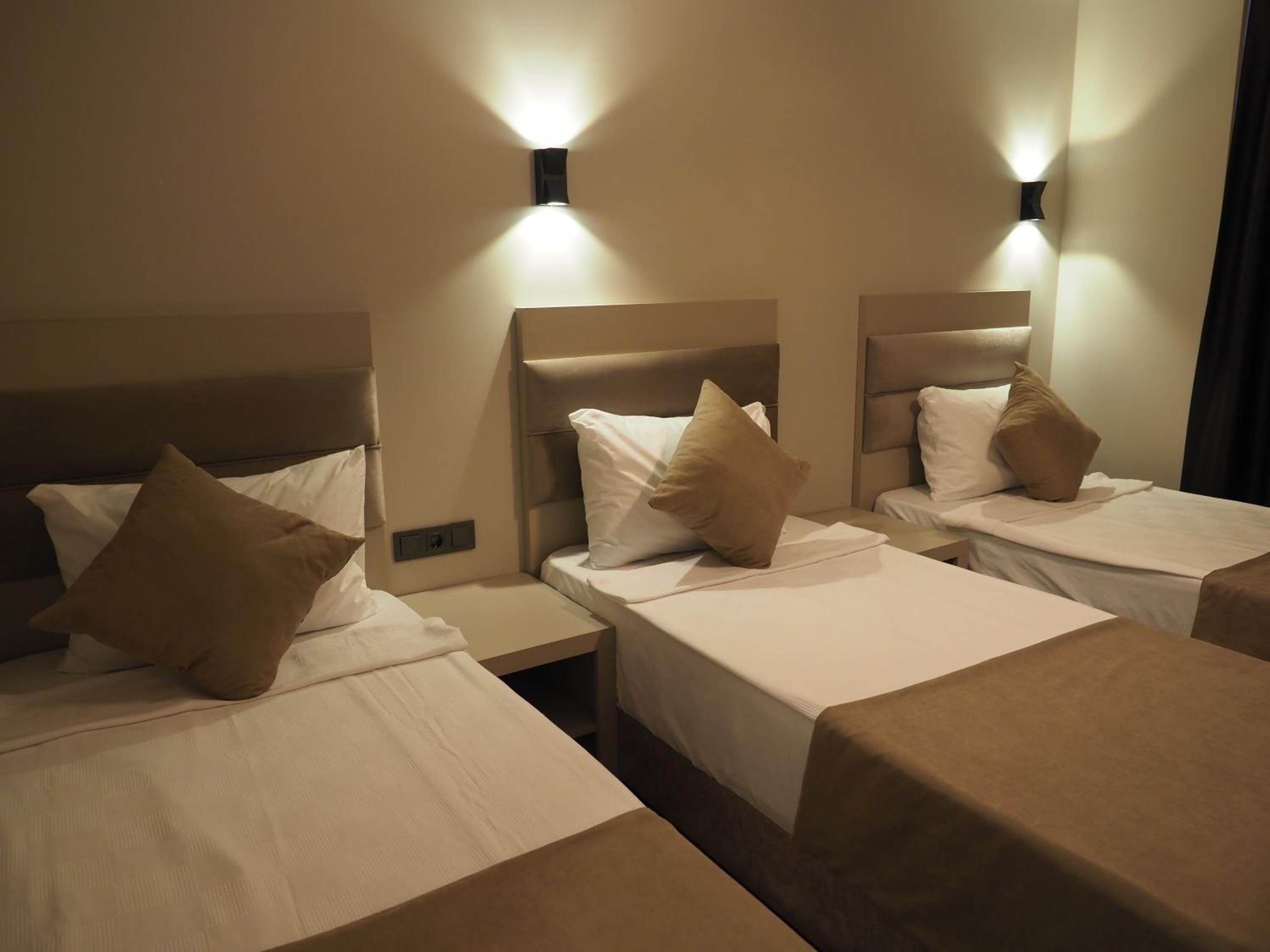 ZENİA OTEL - Image 16