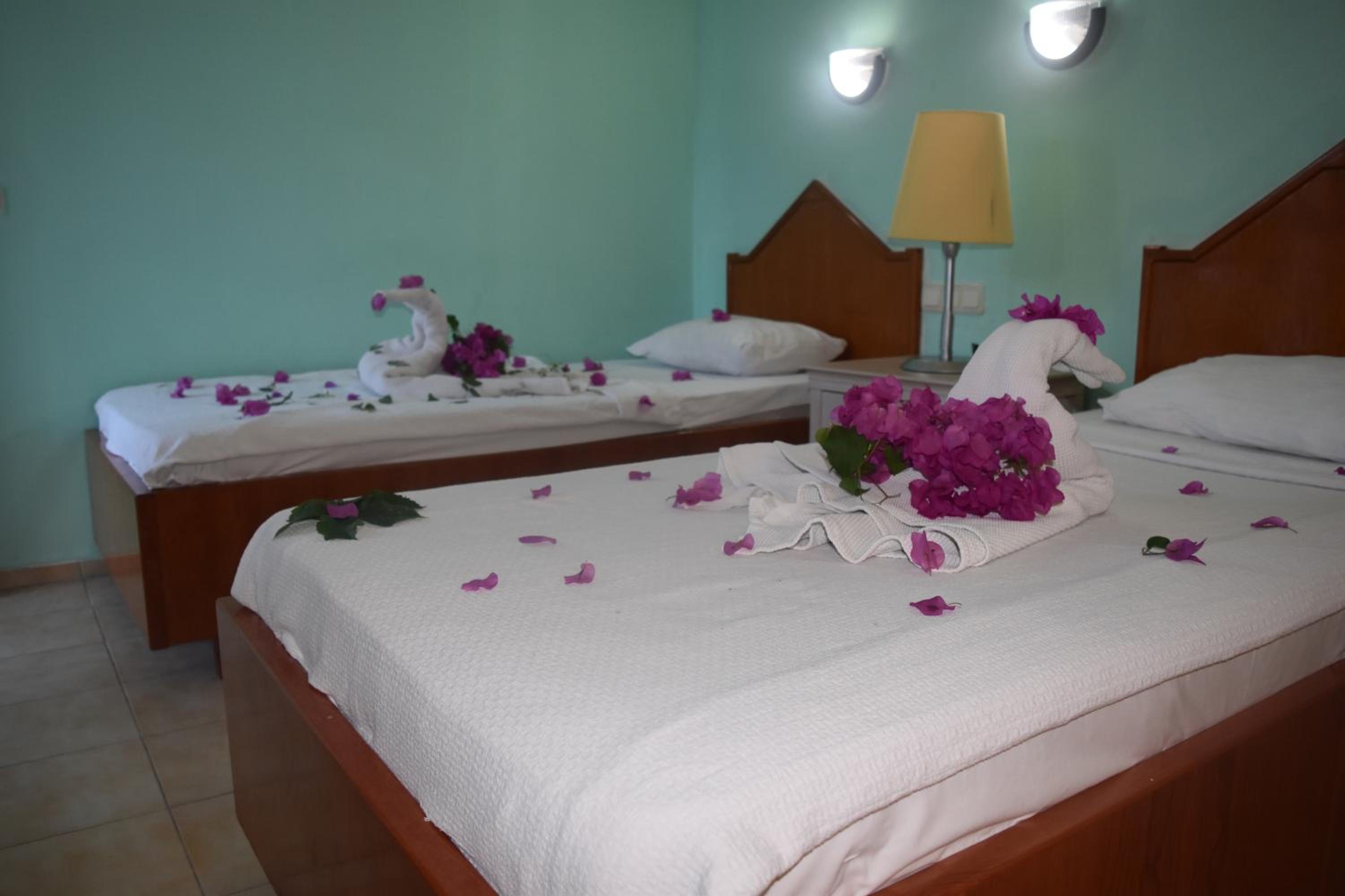 Ares City Otel - Image 17