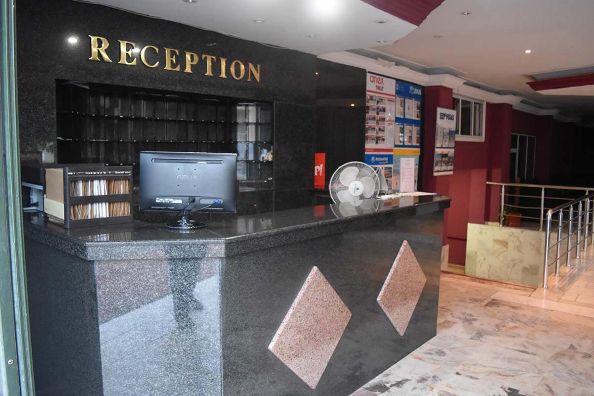 Ares City Otel - Image 19