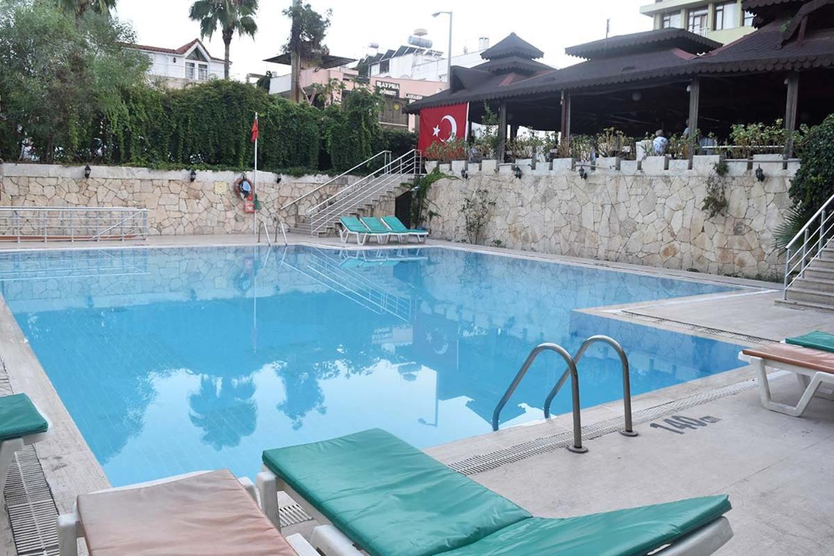 Ares City Otel - Image 28