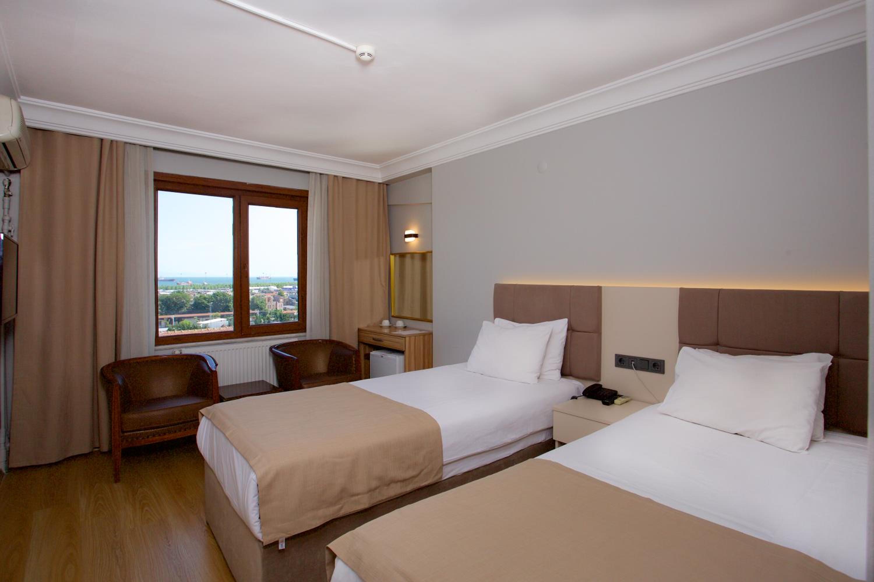 Grand Ant Otel - Image 17