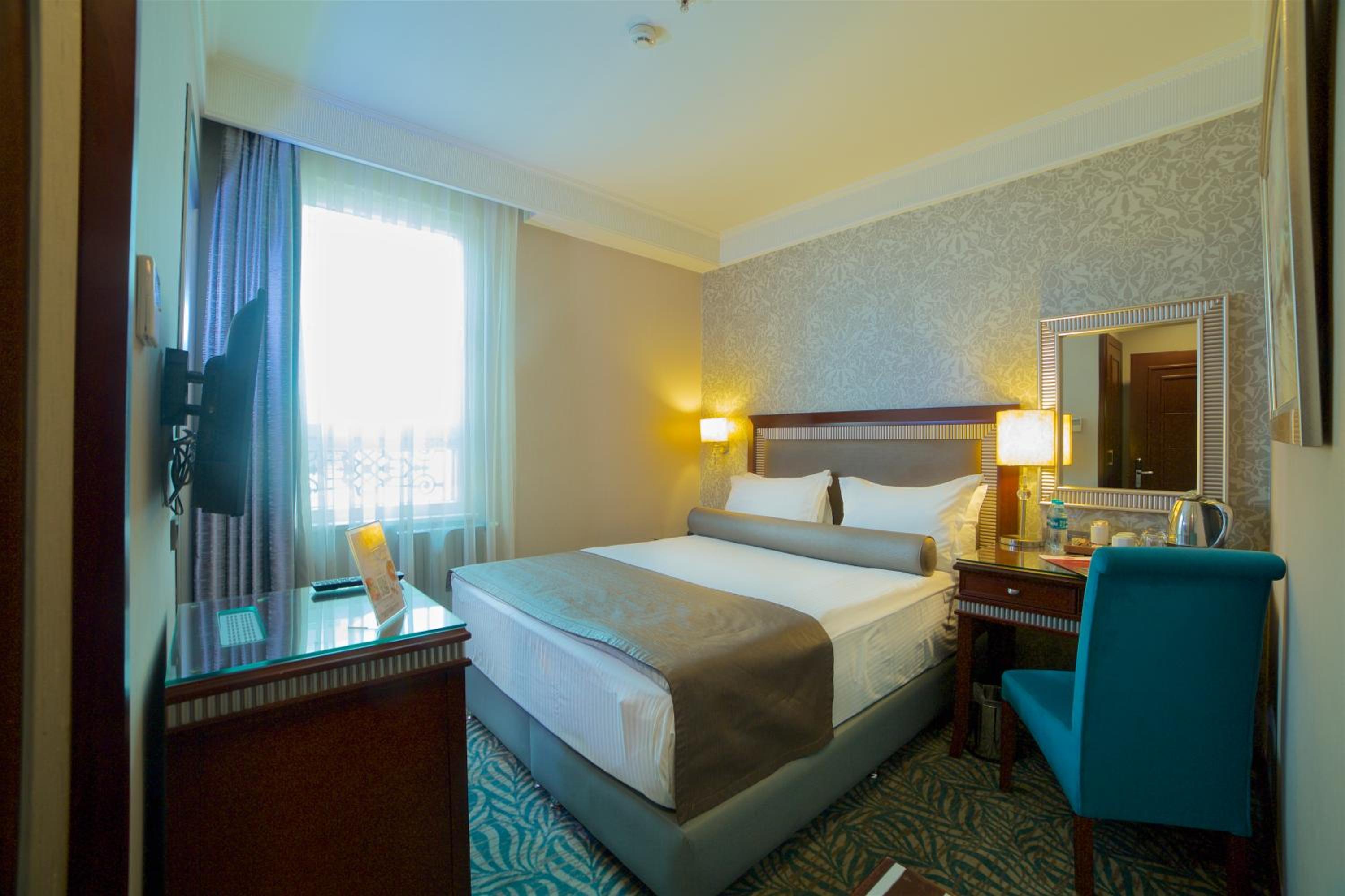 Emporium Otel - Image 49