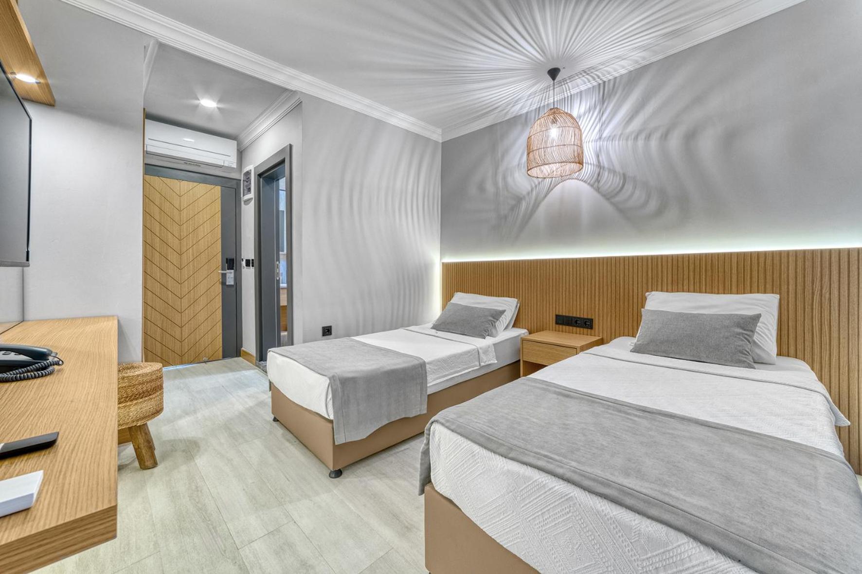 Hildegard Hotel - Image 44