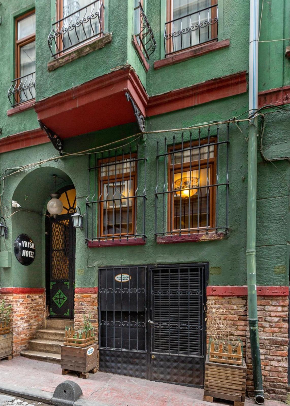 Istanbul Irish Otel - Image 13