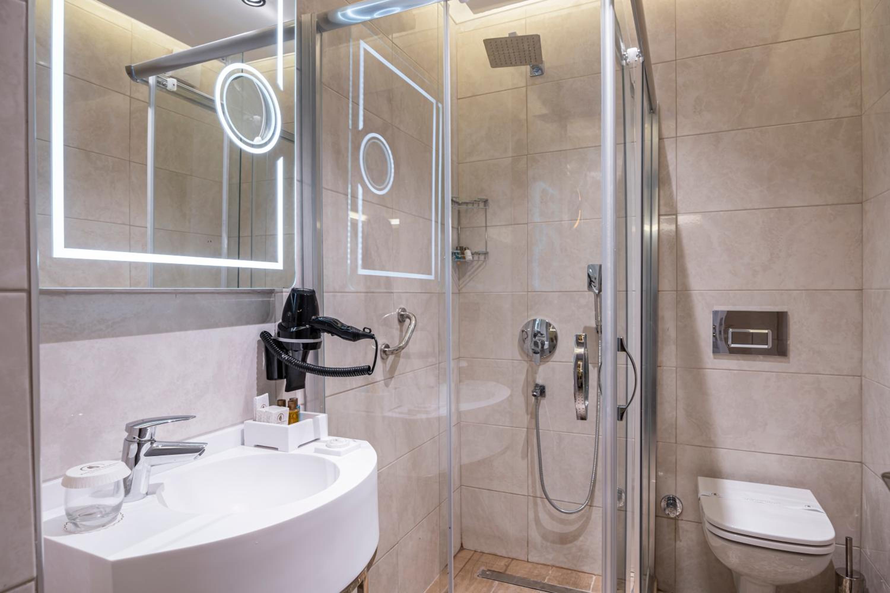 Pera Luna Premium Otel - Image 61