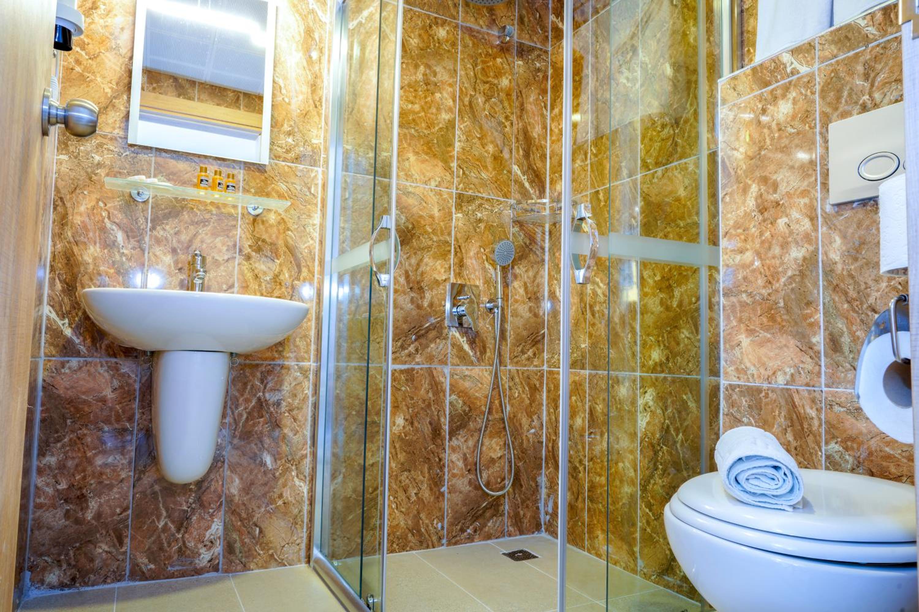 Arsi Otel - Image 35